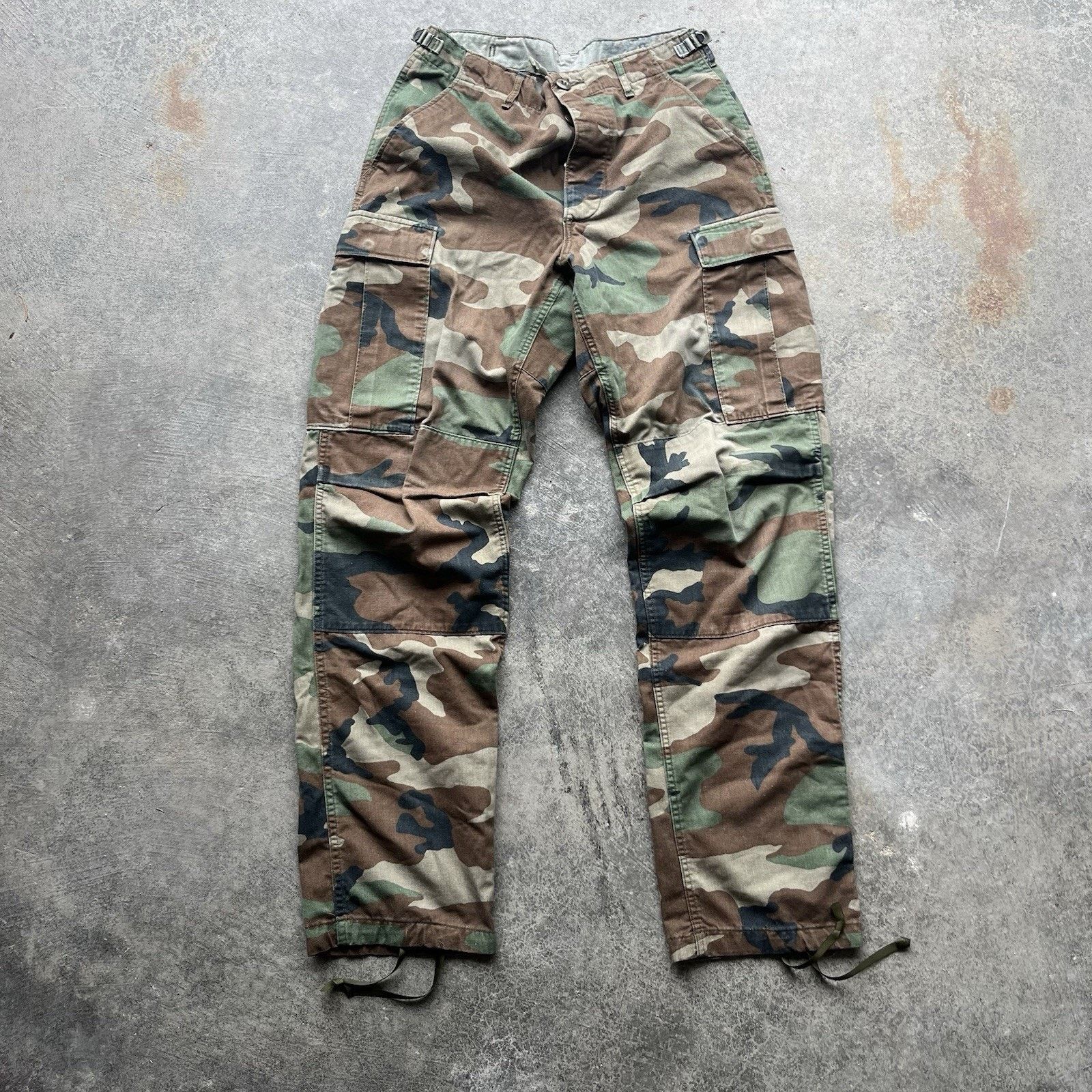 Vintage Vintage Army Camo Pants Men 30 X 32 Adjustable Workwear Uti Size US 30 / EU 46 - 3 Thumbnail