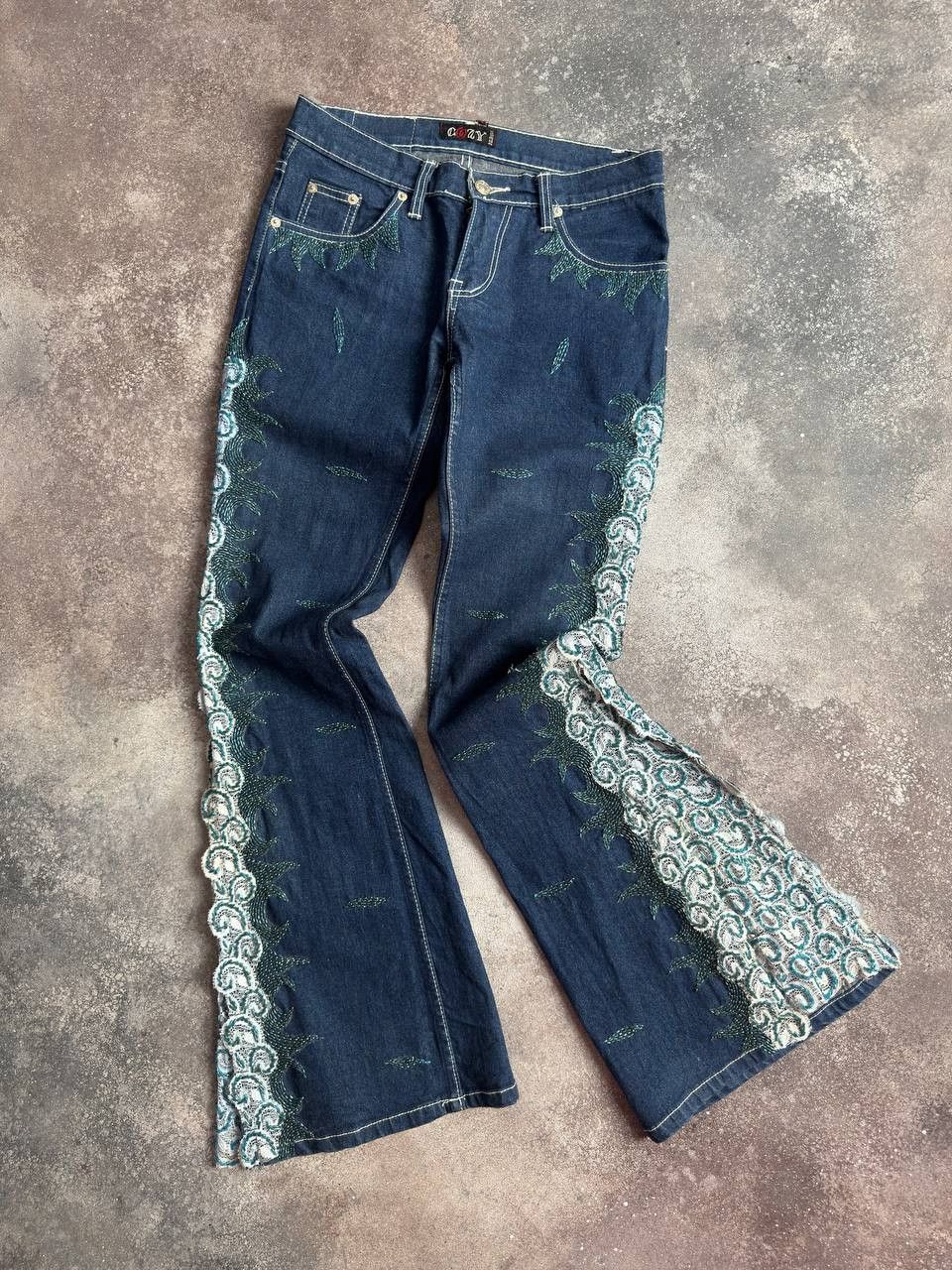 If Six Was Nine Amazing Vintage Pearl Details Super Flared Jeans Size 28" / US 6 / IT 42 - 2 Thumbnail