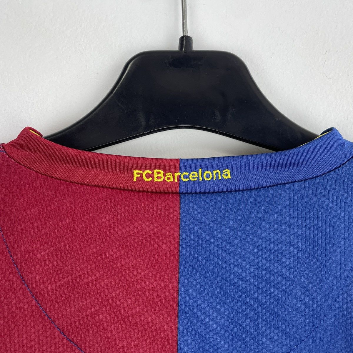 Nike Vintage Barcelona Home Jersey Nike Men Shirt 2006/2007 Size US M / EU 48-50 / 2 - 9 Thumbnail