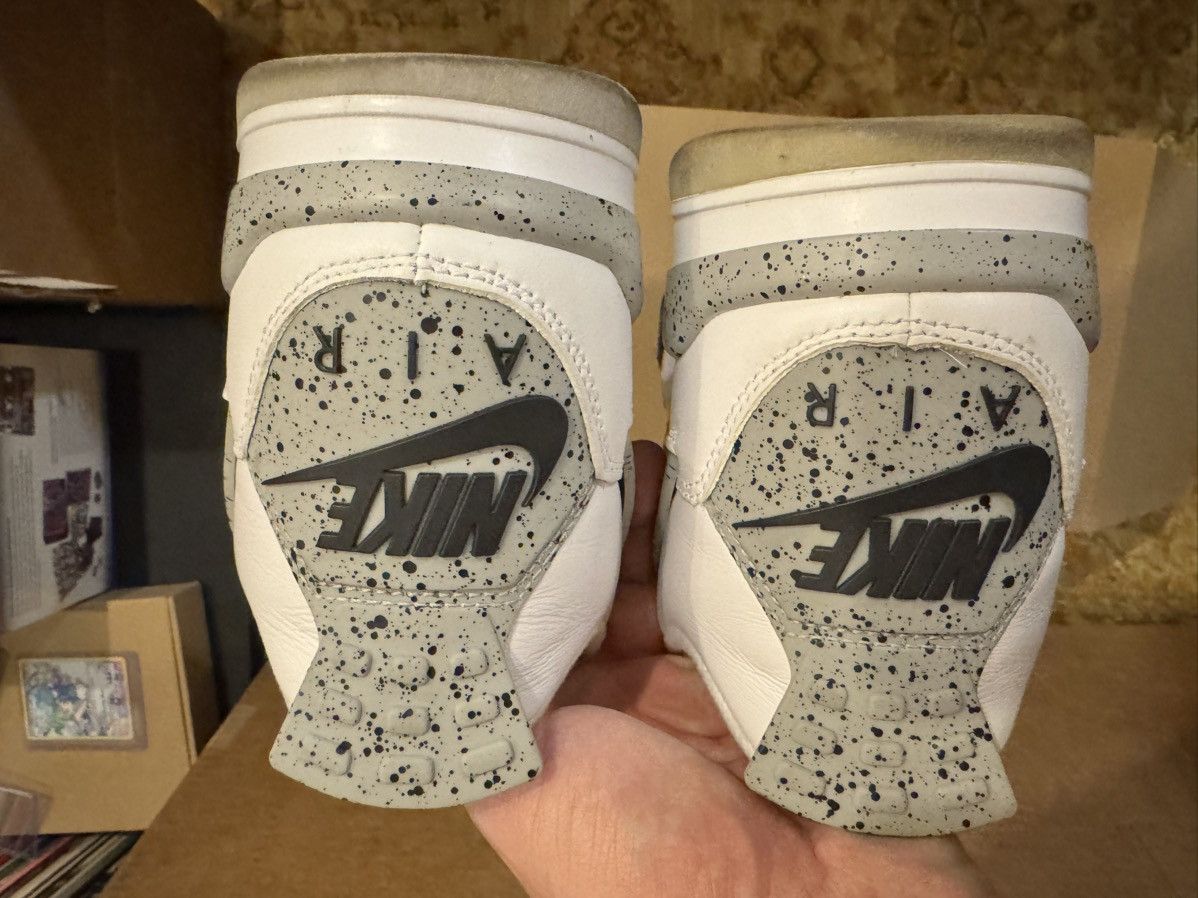 Jordan Brand × Nike Jordan 4 Cement Size 10.5 Size US 10.5 / EU 43-44 - 6 Thumbnail
