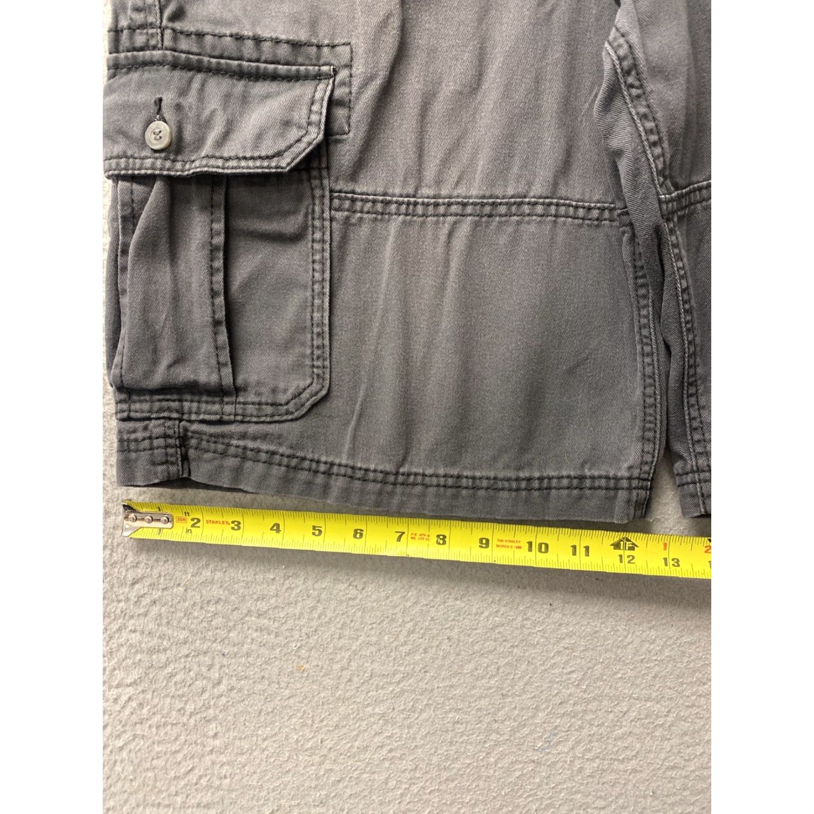 Levi's Levi's Mens Cargo Shorts 38 Faded Black Utility Lightweight Pockets Casual Outdoor Size US 38 / EU 54 - 7 Thumbnail