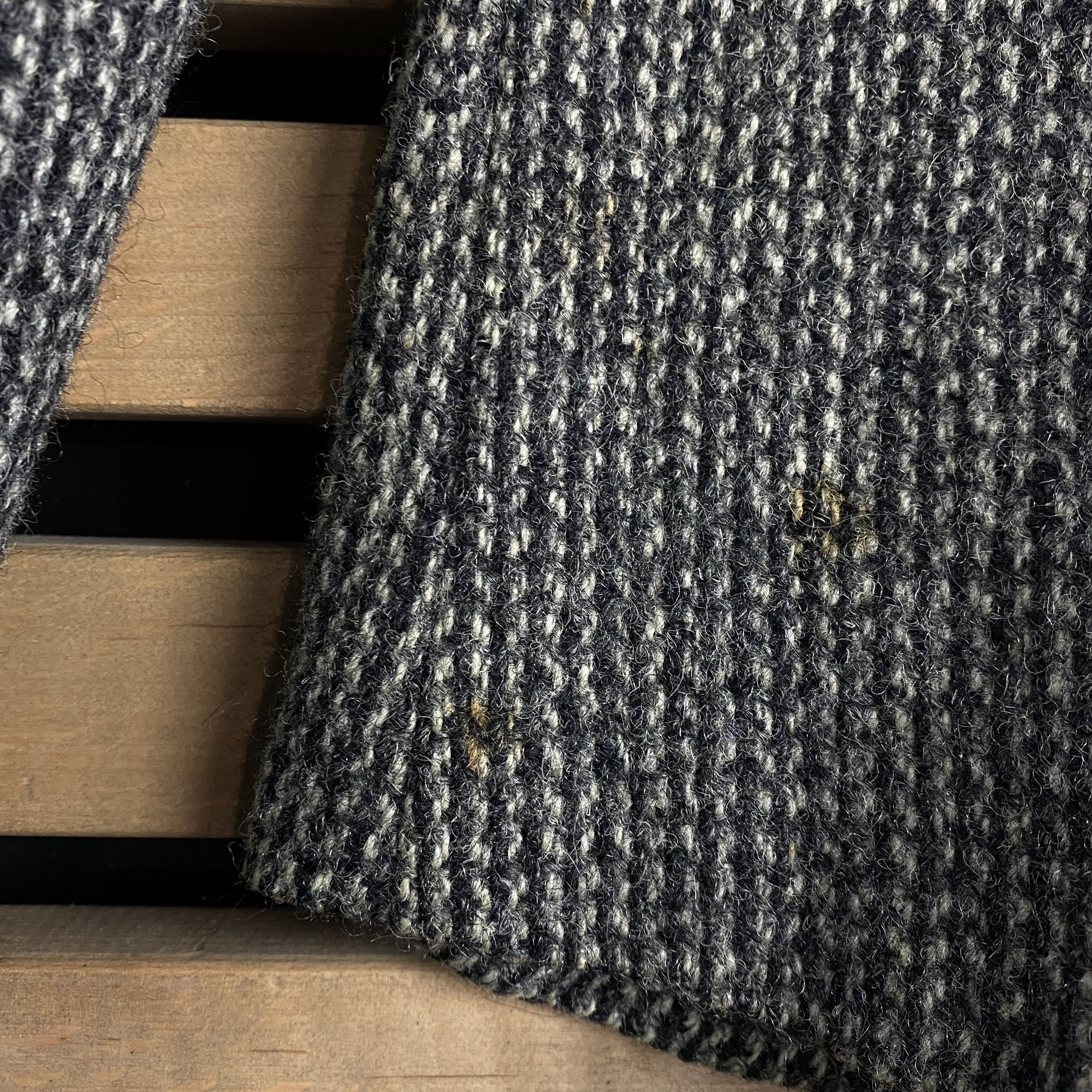 Harris Tweed Men’s Wool Blazer Jacket Harris Tweed Size L Gray Two Button Size 50R - 4 Thumbnail