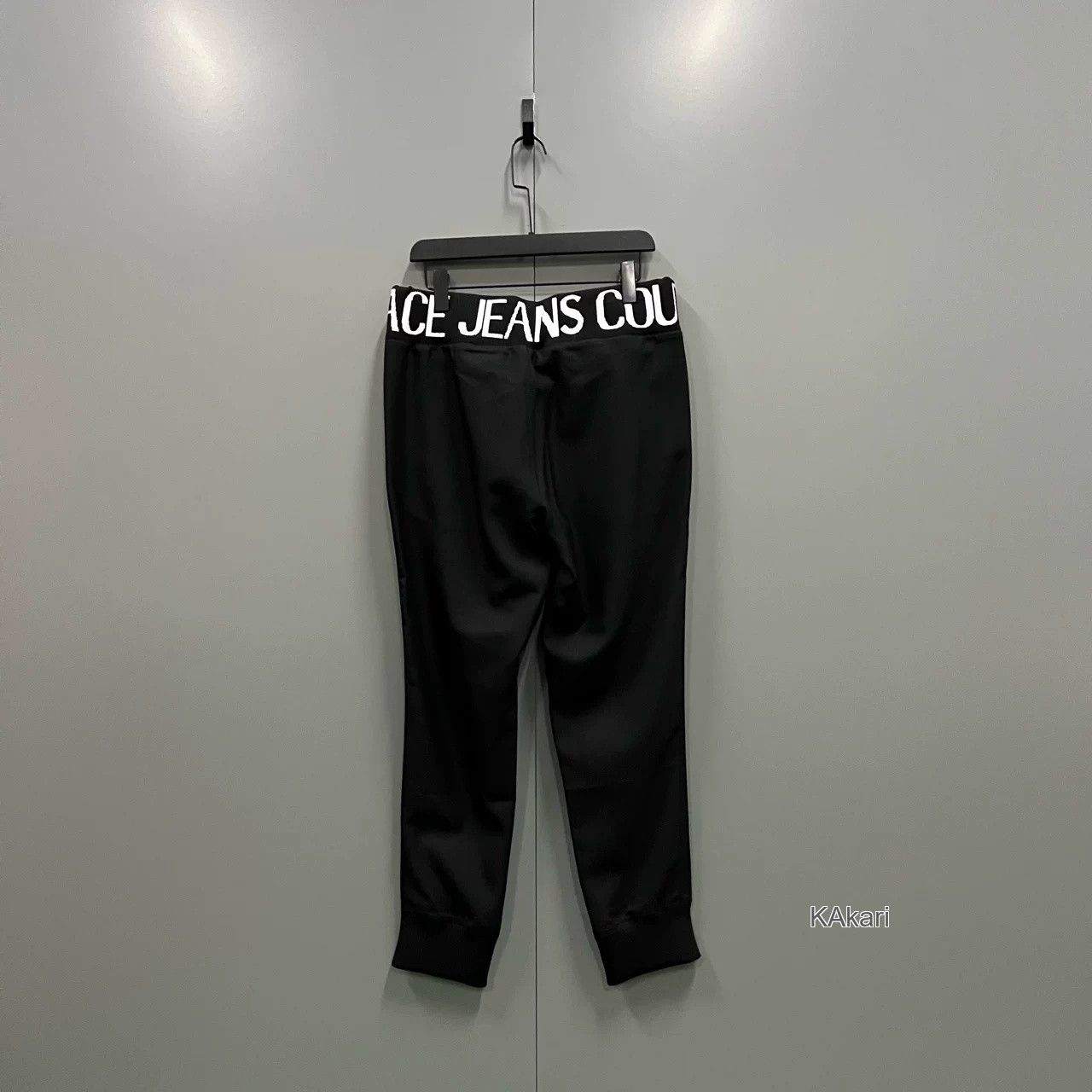 Versace VERSACE Black Sweatpants Size US 30 / EU 46 - 2 Thumbnail