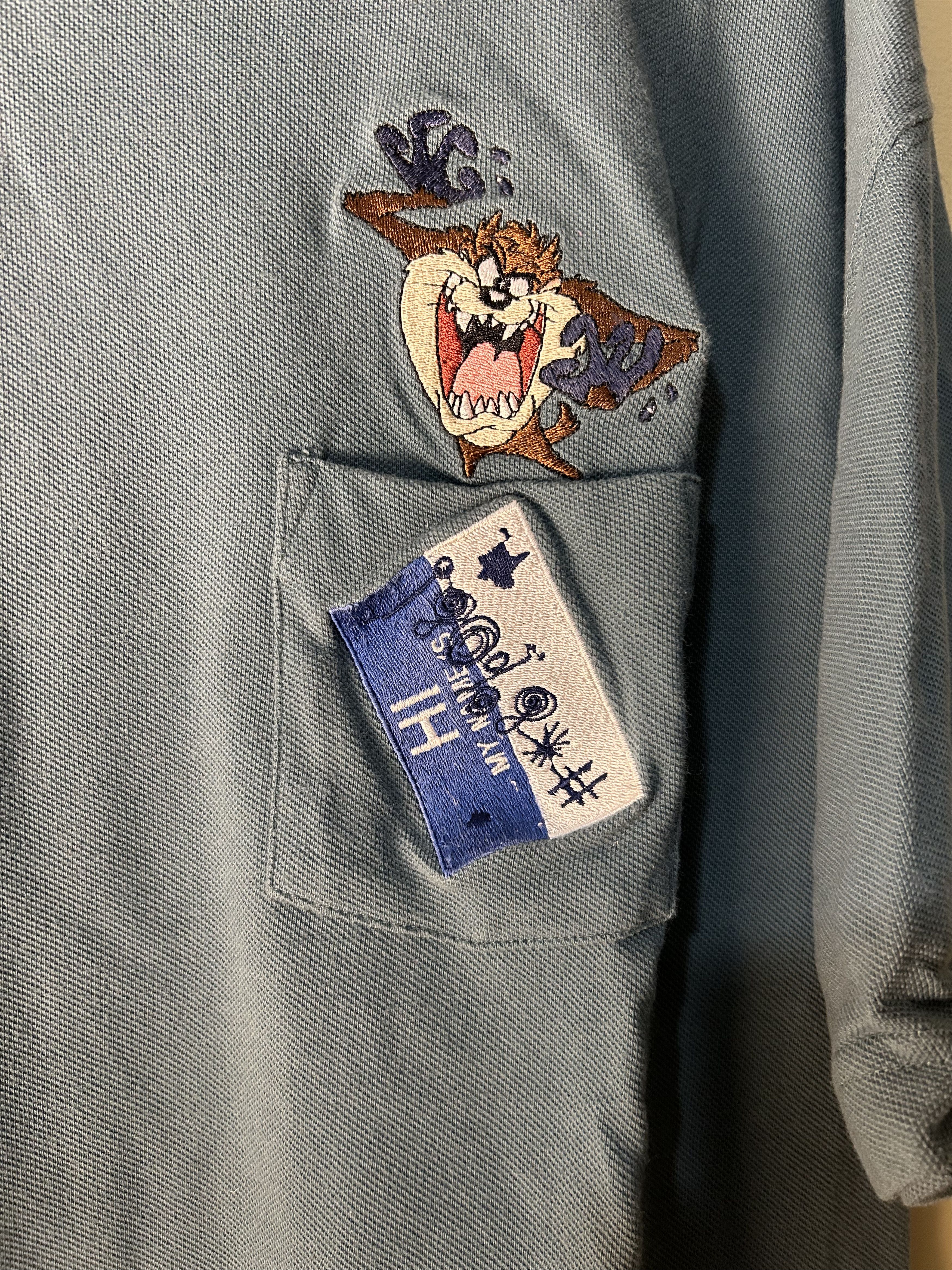 Warner Bros Vintage Warner Bros Pocket T-Shirt Size XL Taz 1999 Size US XL / EU 56 / 4 - 2 Thumbnail