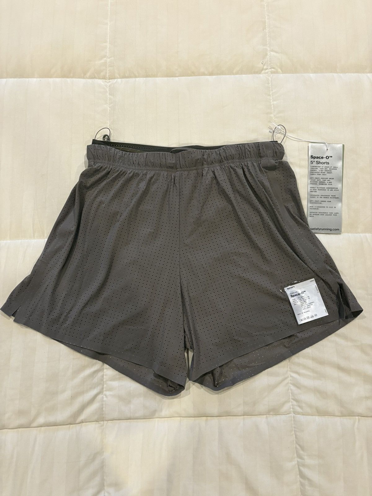 Satisfy Satisfy Space-O 5 inch Short - Size 1, Small Falcon Size US 30 / EU 46 - 4 Thumbnail