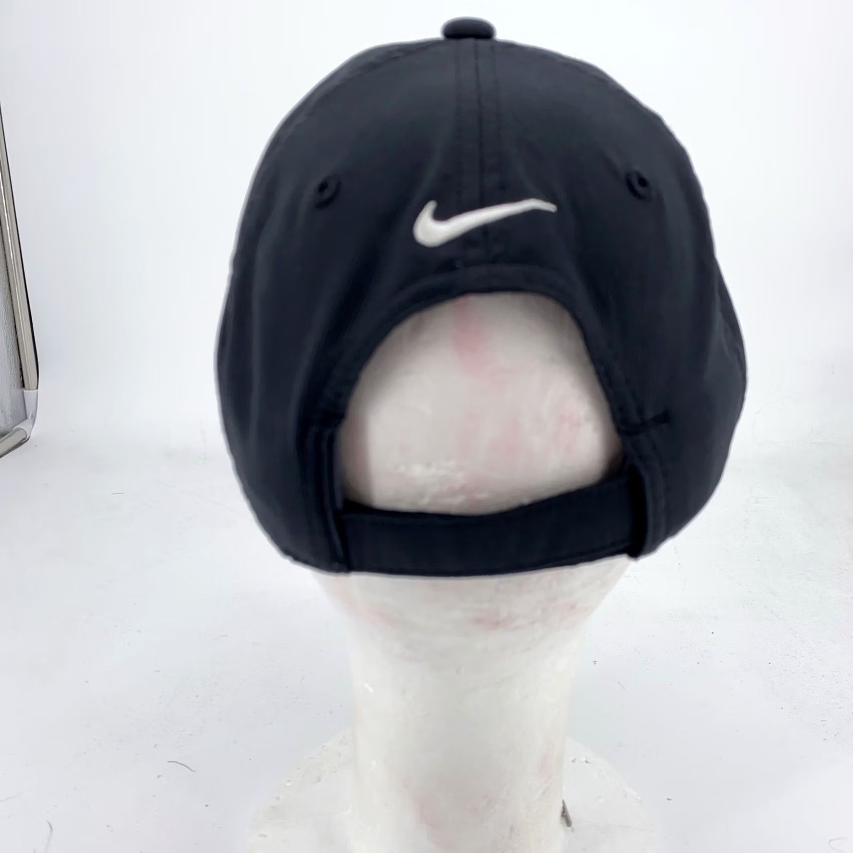 Nike Nike Hat Cap Strap Back Black White Swoosh Embroidered Golf Athletic Mens Size ONE SIZE - 3 Thumbnail