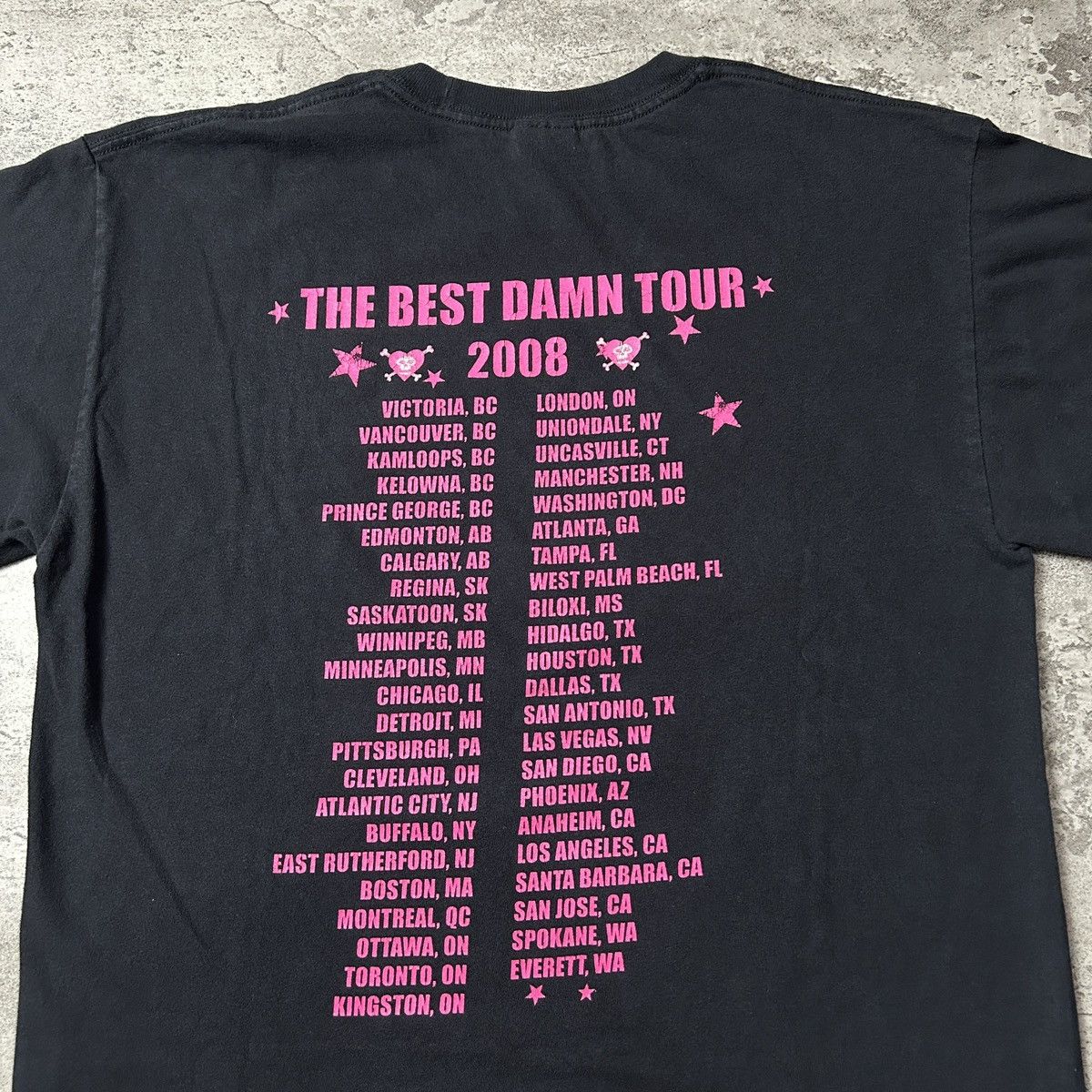 Band Tees Avril Lavigne The Best Damn Tour 2008 Size US M / EU 48-50 / 2 - 4 Thumbnail