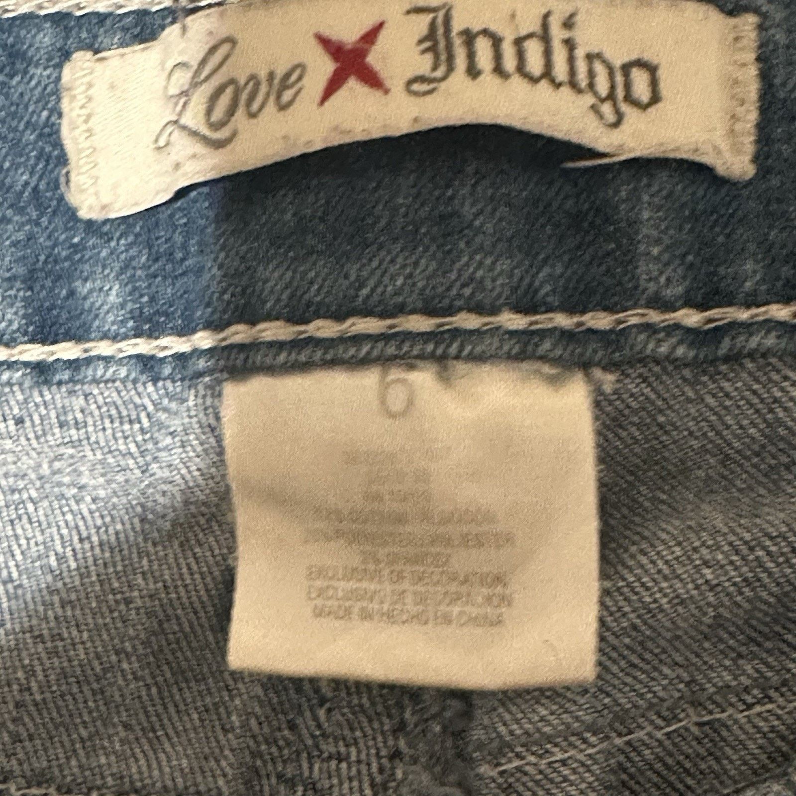 Indigo Love Indigo Jean Women's Size 6 Cuffed Capri Bling Size 28" / US 6 / IT 42 - 11 Thumbnail