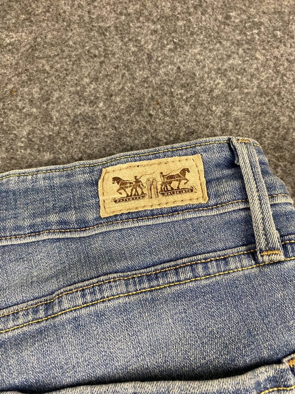 Levi's levis ladies mid rise skinny distressed denim Size 30" / US 8 / IT 44 - 6 Thumbnail