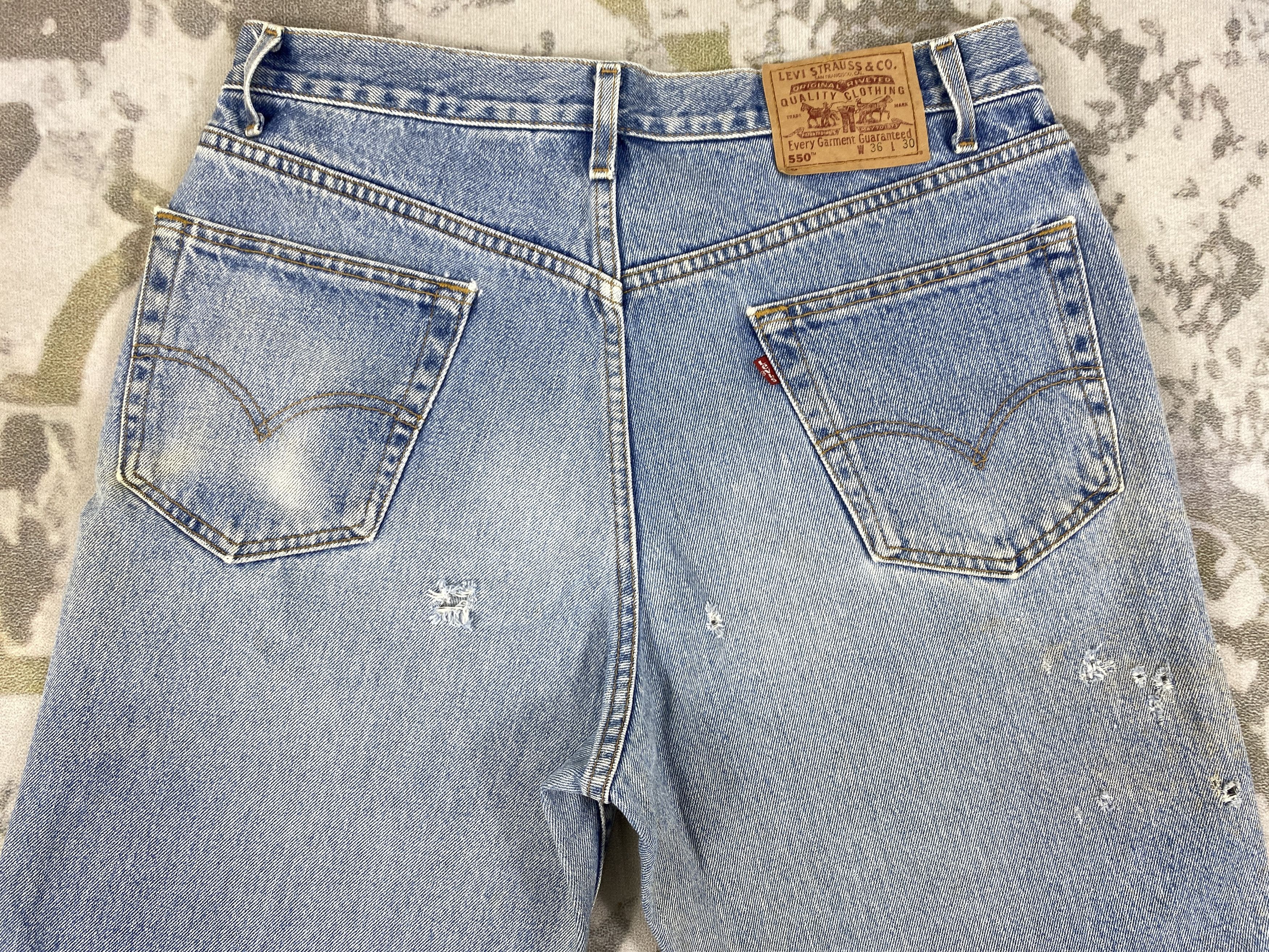 Levi's 90's Mid Blue Vintage Levi's 550 USA 34x30 Denim -JN1915 Size US 34 / EU 50 - 5 Thumbnail