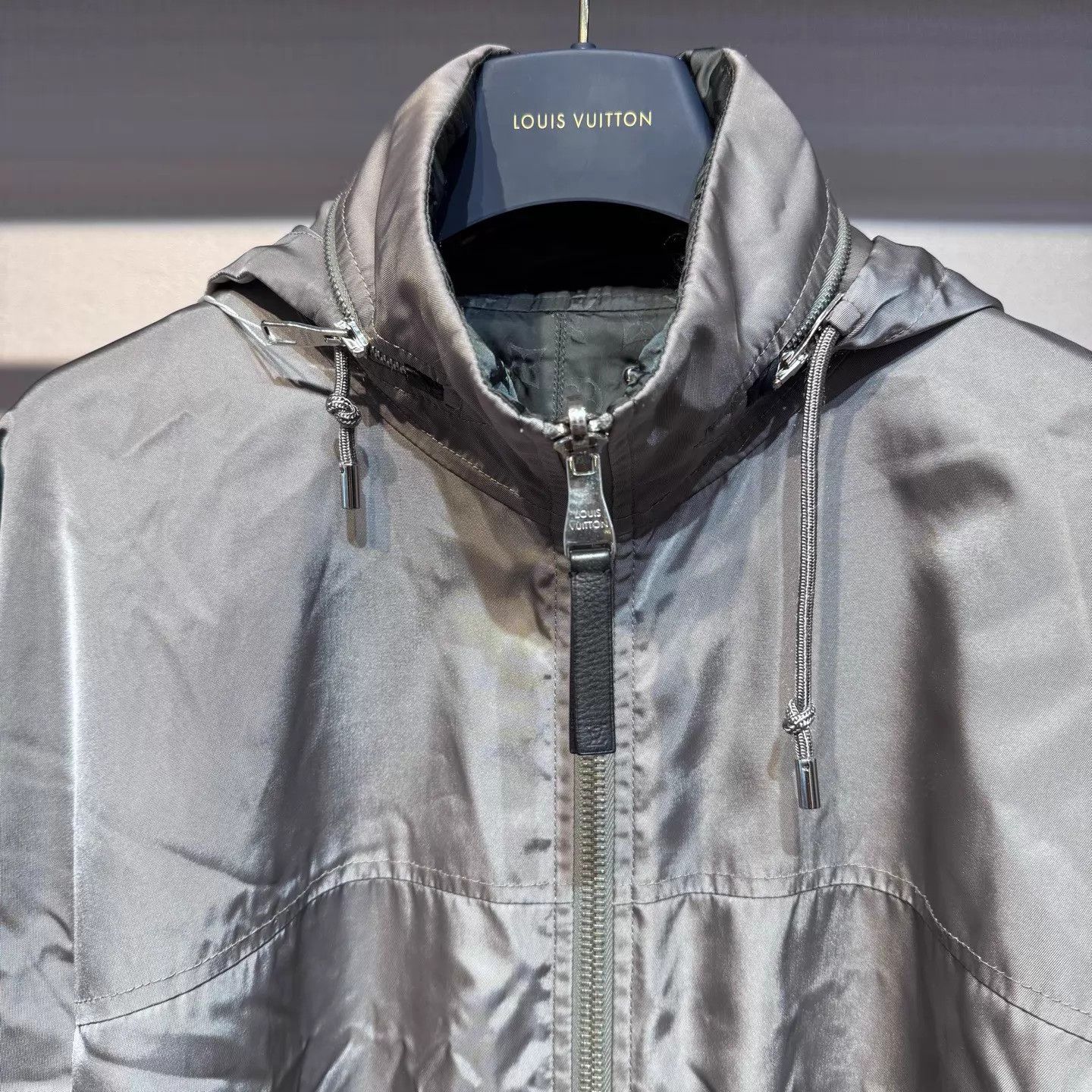 Louis Vuitton Louis Vuitton Reversible Gray Monogram Jacket 46 New Size US S / EU 44-46 / 1 - 5 Thumbnail