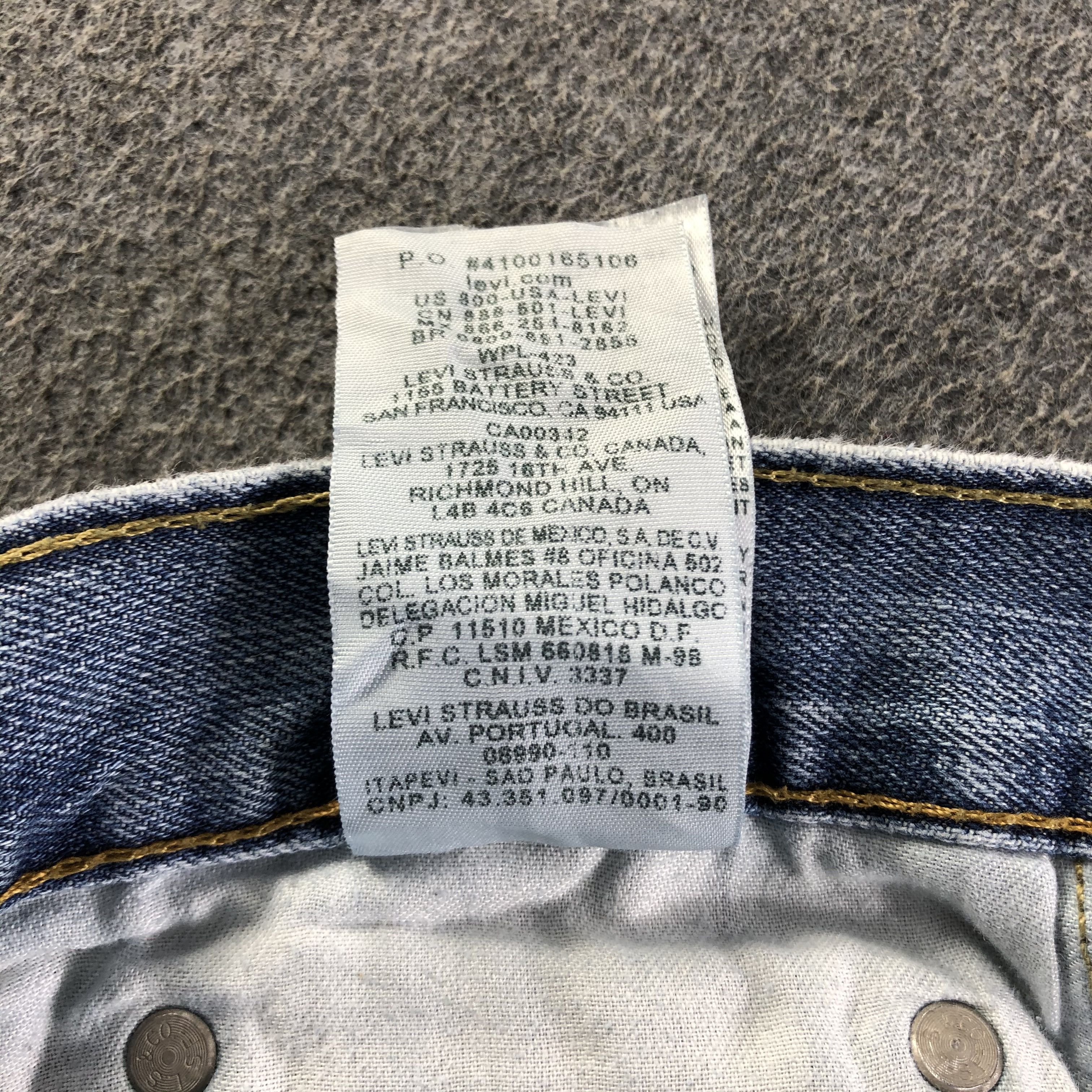Levi's Vintage Blue Wash Levis 569 Jeans-J4125 Size US 40 / EU 56 - 12 Thumbnail