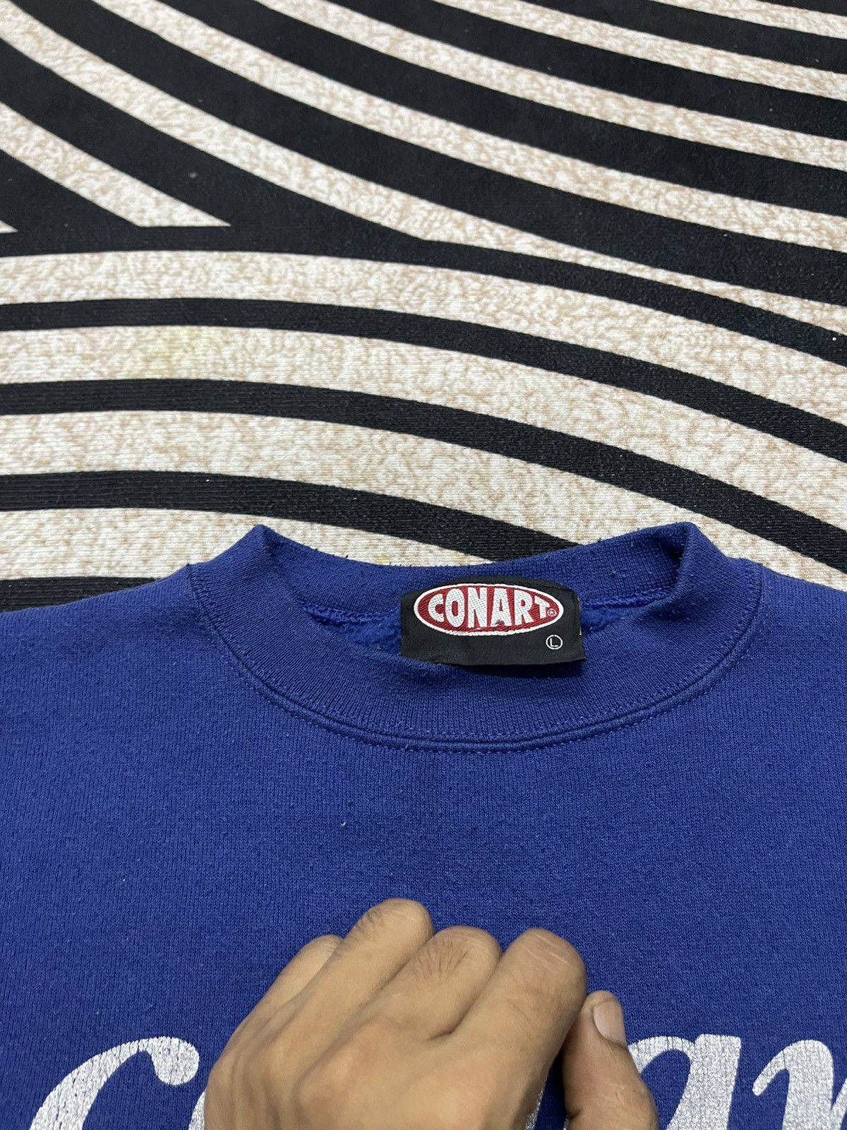 Japanese Brand 90s CONART SKATEBOARDS HIP HOP DJ HEADPHONES CREWNECK Size US L / EU 52-54 / 3 - 6 Thumbnail