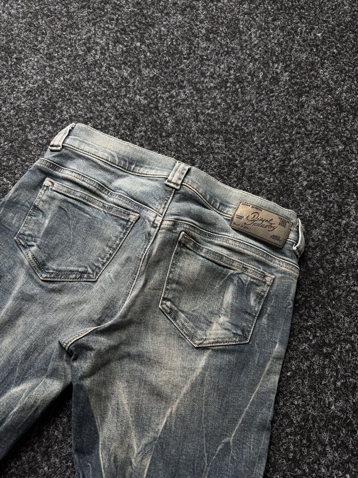 Diesel Diesel Jegonfire Opium 00s Y2K Faded Biker Skinny Jeans W27 Size 27" / US 4 / IT 40 - 17 Thumbnail