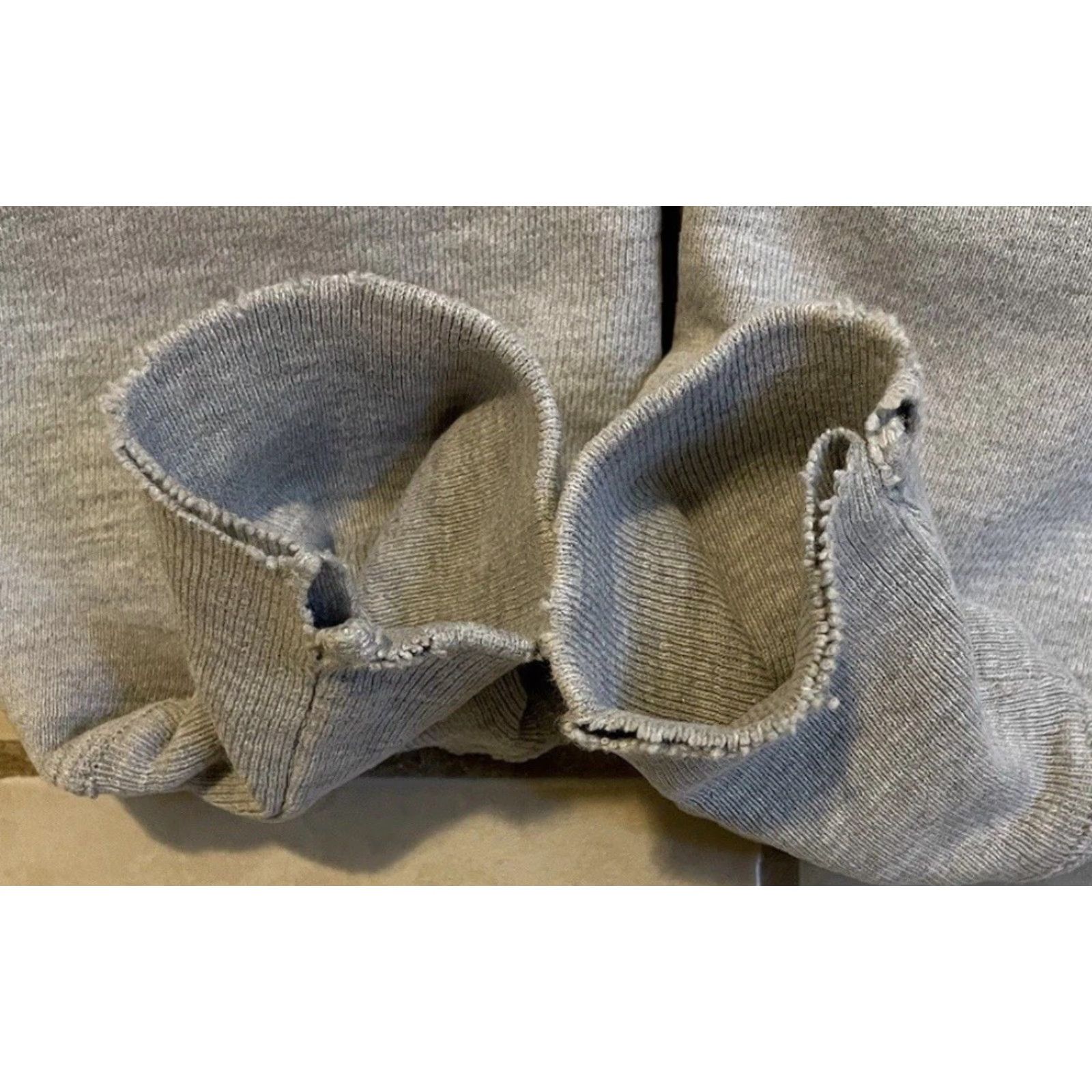Champion VINTAGE Champion Croces Bar Faded Reverse Weave Sweatshirt S Gray Mens Hip Hop 90s College Size US S / EU 44-46 / 1 - 5 Thumbnail