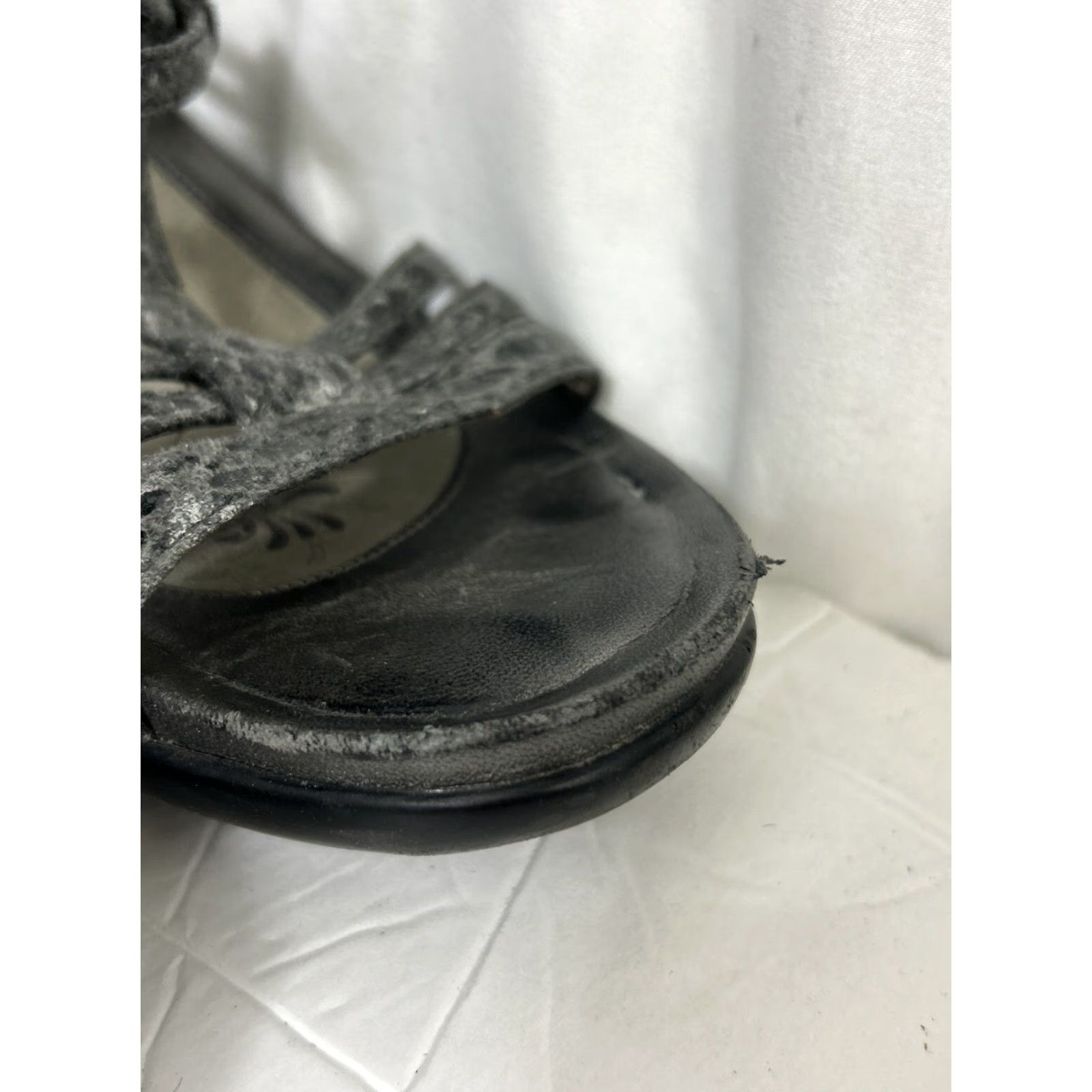 Vintage Abeo Platform Wedge Heels Black Snakeskin T-Strap Slip-On Womens Size 8 Sandals Size US 6 / IT 36 - 3 Thumbnail