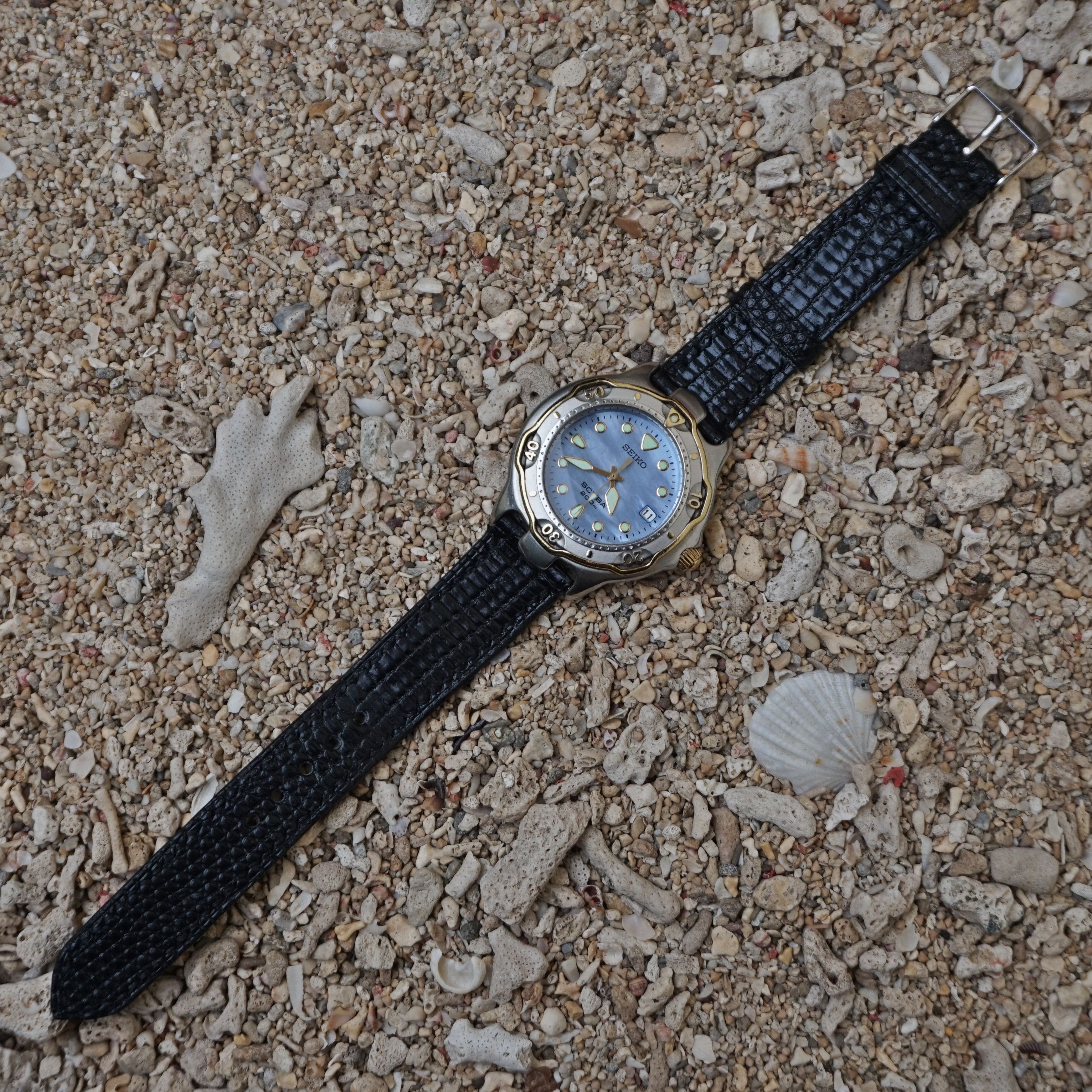 Seiko 1992s seiko scuba diver 200m pearl shell dial Size ONE SIZE - 3 Thumbnail