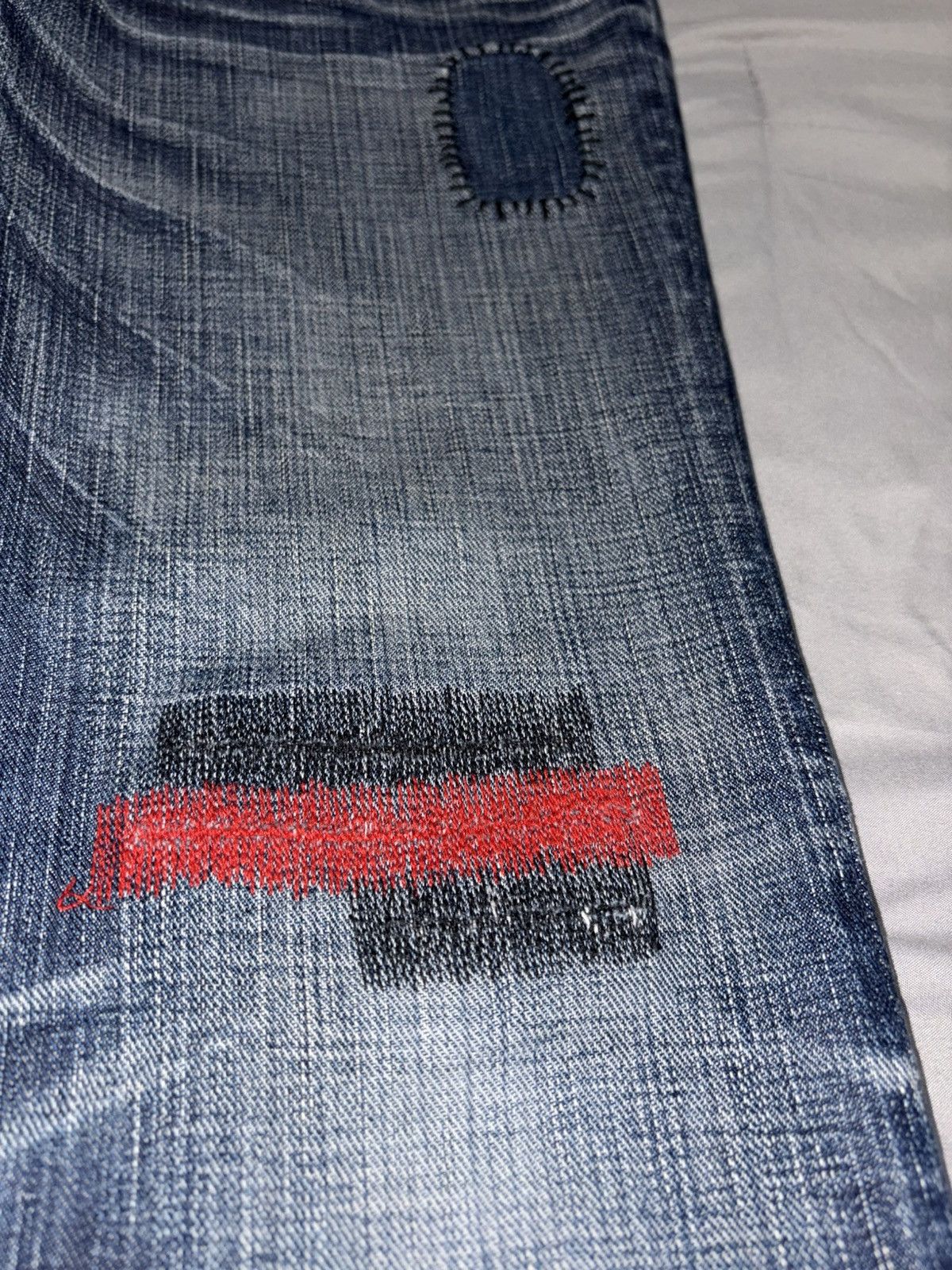 Number (N)ine SS05 Number Nine Nightcrawler Denim Patch stitching Red Yarn Size US 31 - 7 Thumbnail