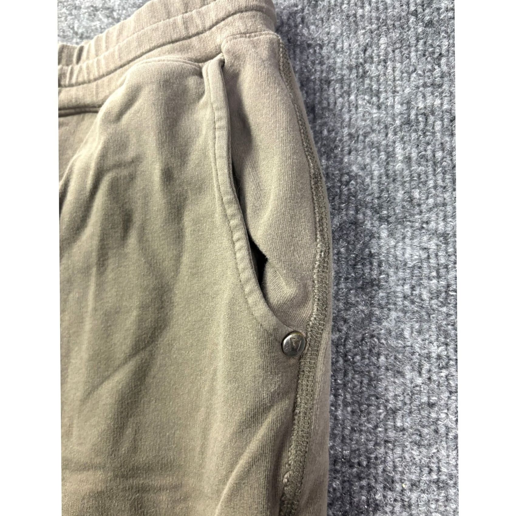 Vuori Vuori Joggers Womens XS Green Cotton Blend Drawstring Elastic Waist Sweatpants Size 28" / US 6 / IT 42 - 2 Thumbnail