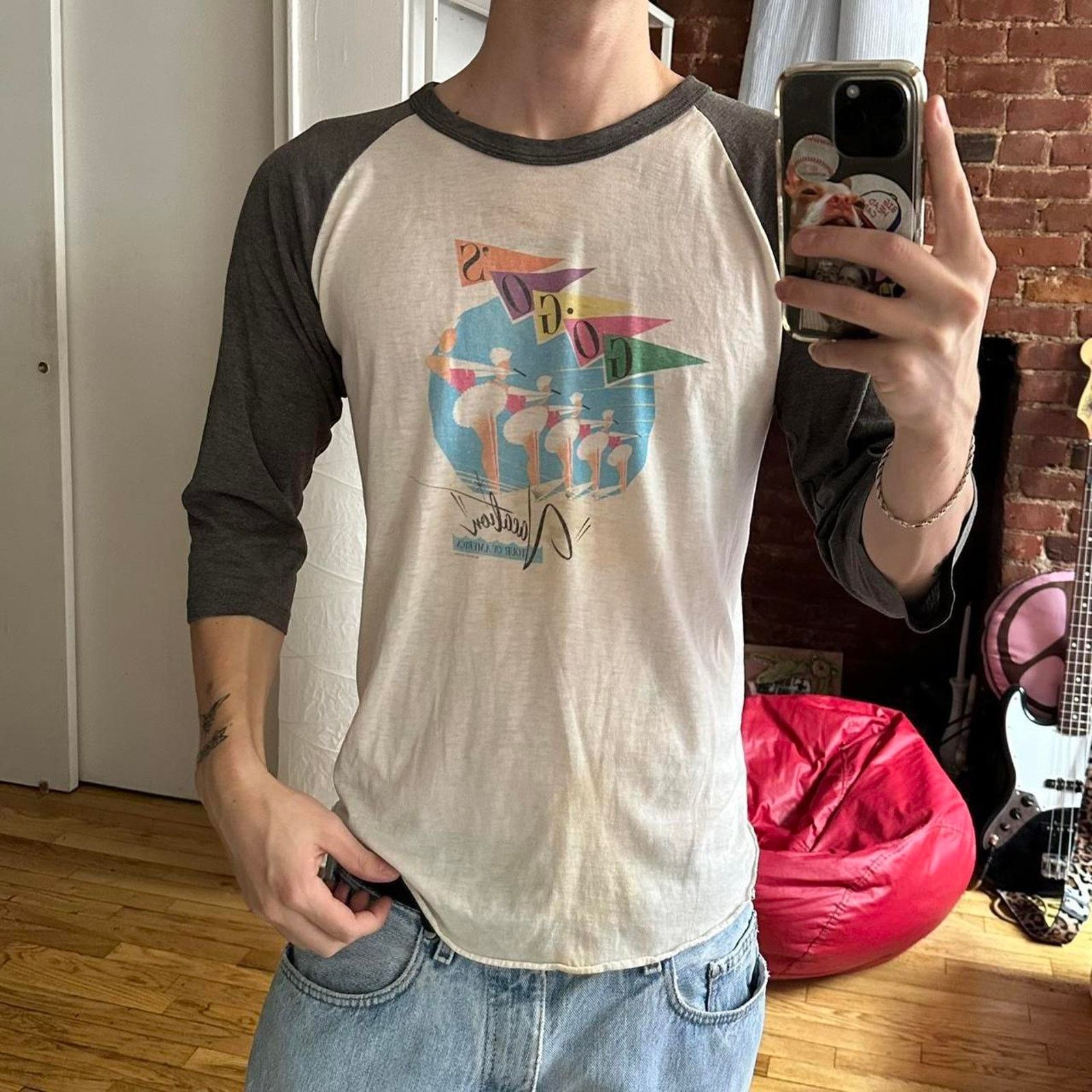 Band Tees × Vintage Vintage 80s The GoGos Tour Band Tee Thin Raglan Shirt Size US M / EU 48-50 / 2 - 8 Thumbnail