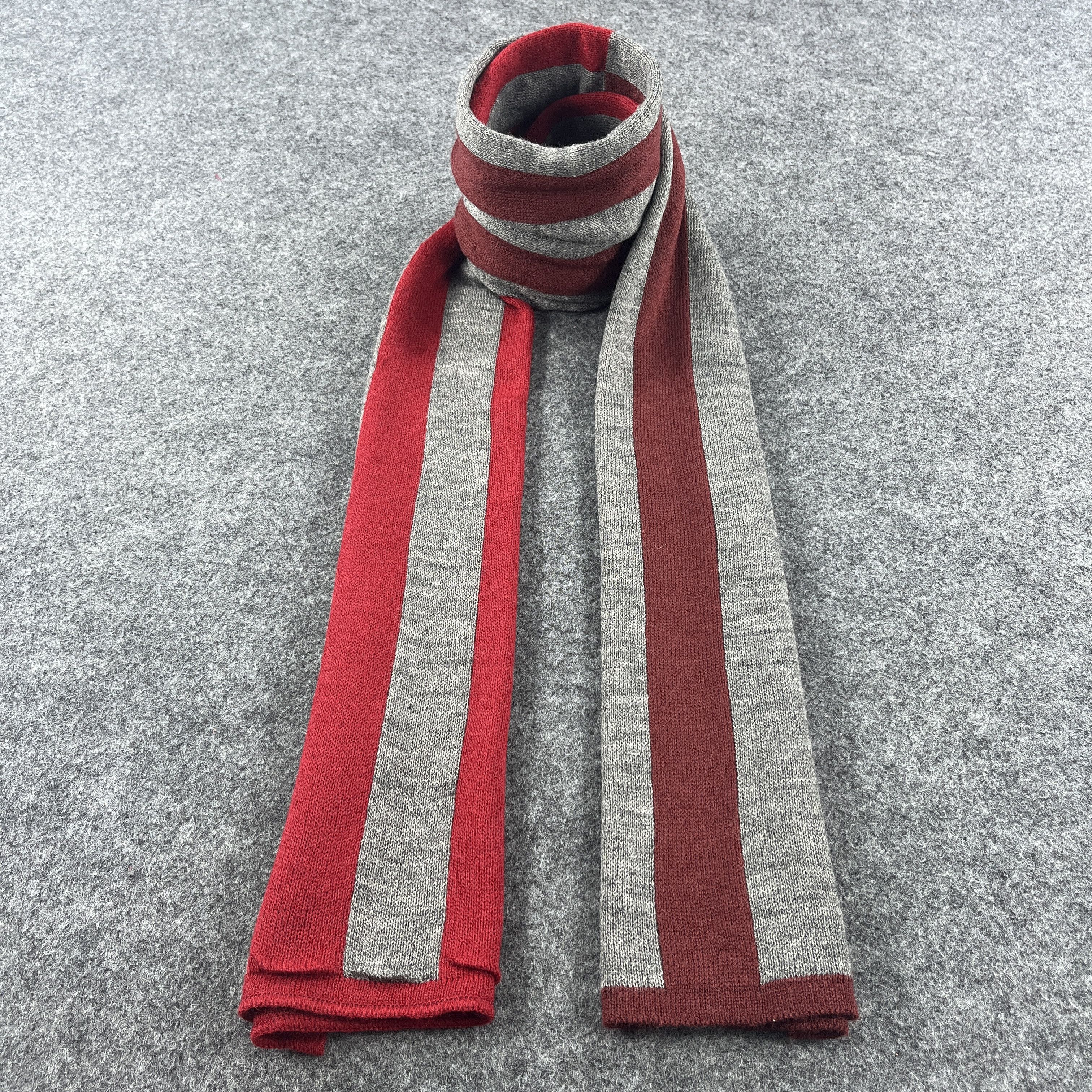 PPFM PPFM Scarf / Muffler / Neckwear T1229 Size ONE SIZE - 1 Thumbnail