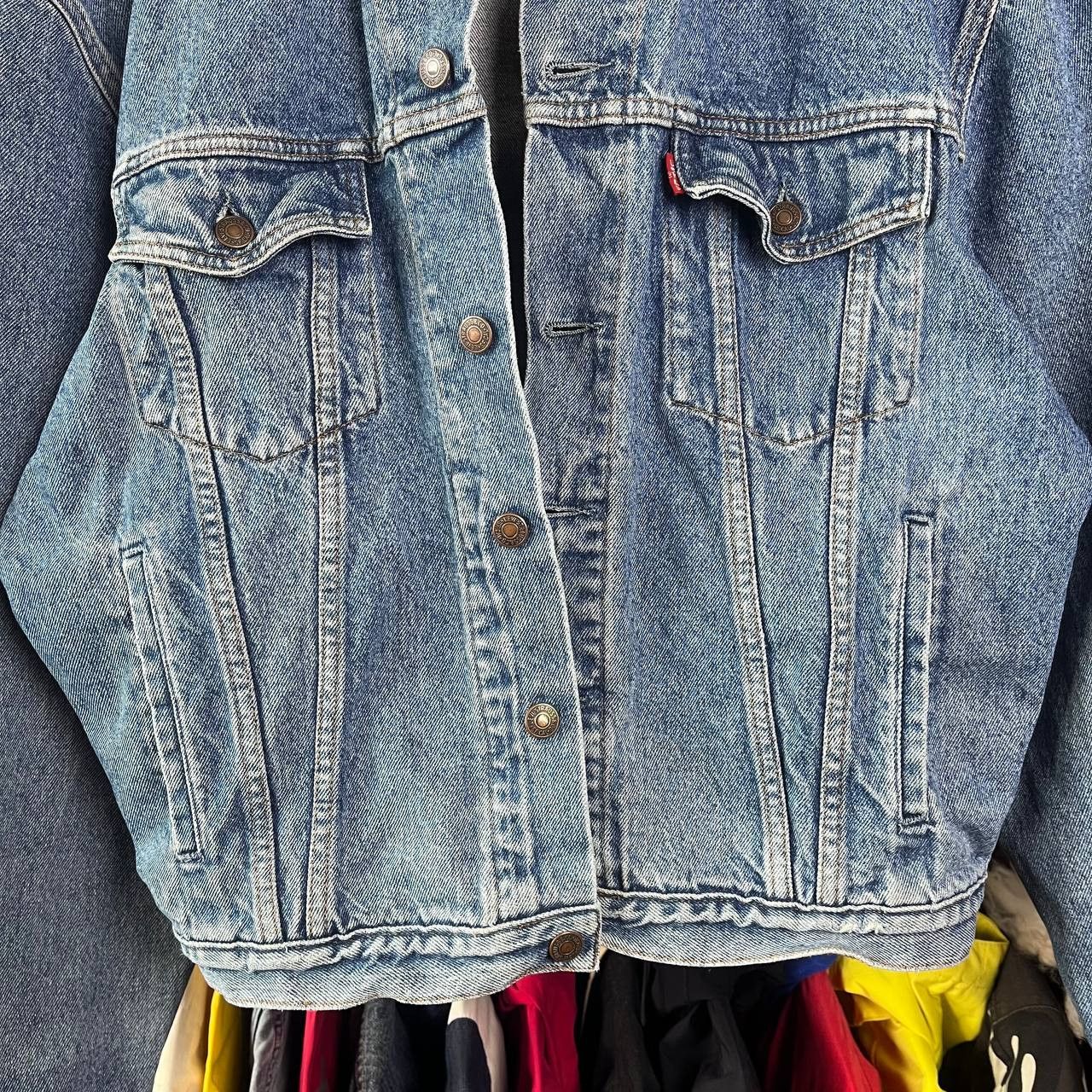 Levi's Vintage Clothing Vintage 90s Levis Blue Denim Jacket Distressed Size L Size US L / EU 52-54 / 3 - 4 Thumbnail
