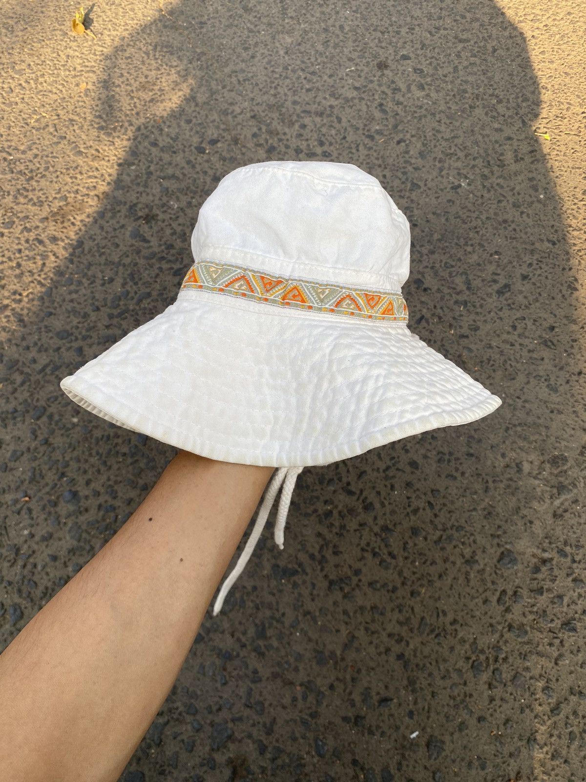 Michiko Koshino London Vintage Michiko London Bucket Hat Size 32 - 2 Thumbnail