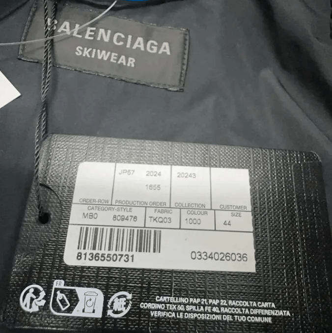 Balenciaga Balenciaga Oversized Ski Jacket 44EU Size US S / EU 44-46 / 1 - 7 Thumbnail