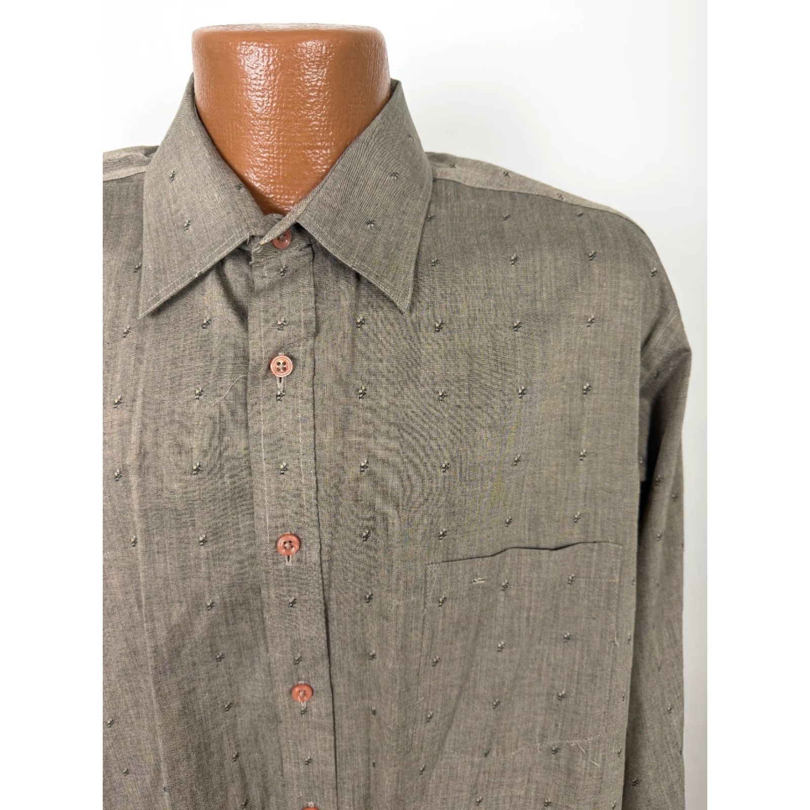 Geoffrey Beene VINTAGE Geoffrey Beene Dress Shirt Men XL Beige Pattern 80s 90s Hipster Preppy Classic Collared Long Sleeve Barrel Cuff 17 in 34/35 Size 46R - 4 Thumbnail