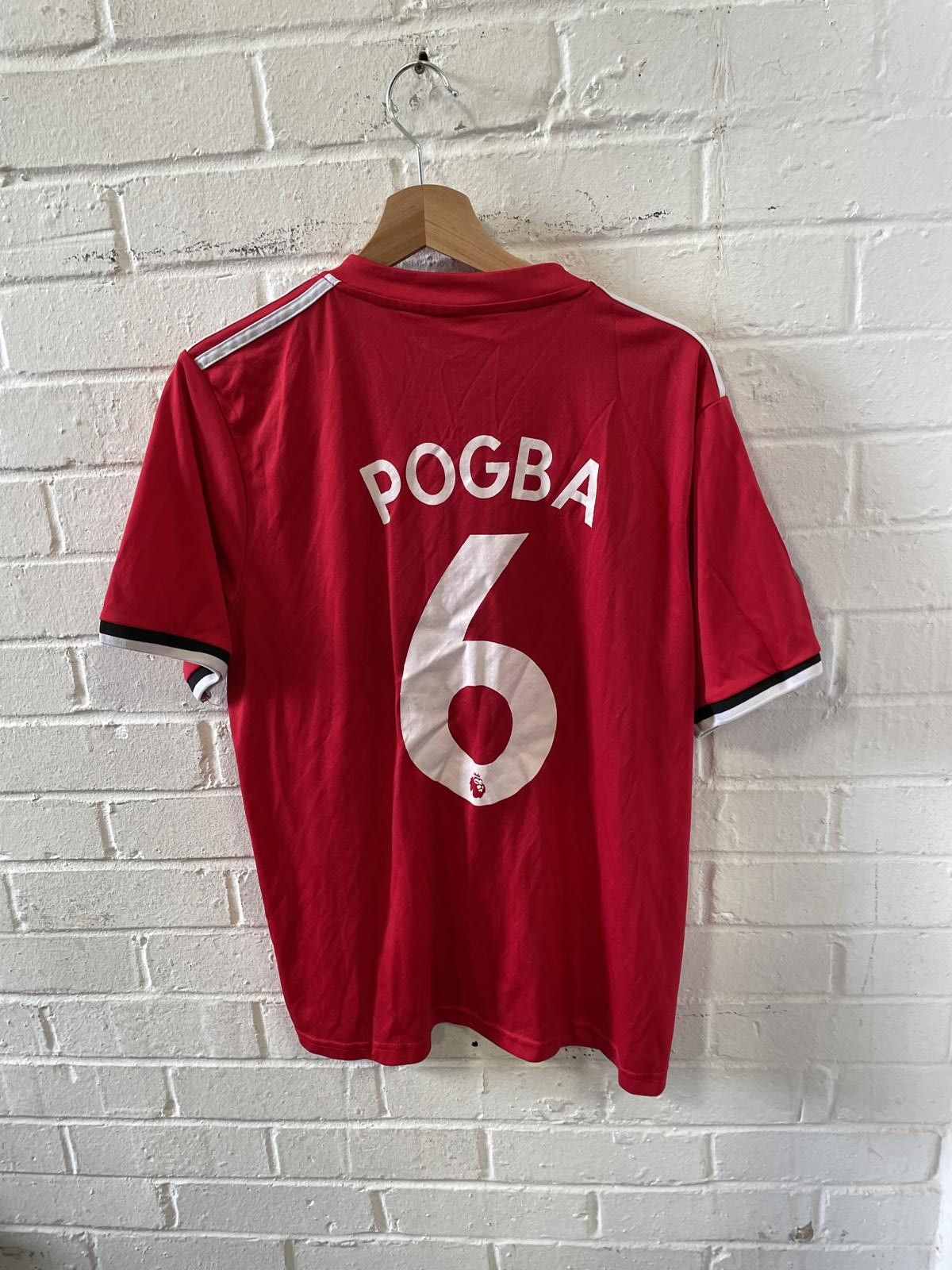 Adidas Manchester United Red ClimaCool Soccer Jersey Size US M / EU 48-50 / 2 - 4 Thumbnail