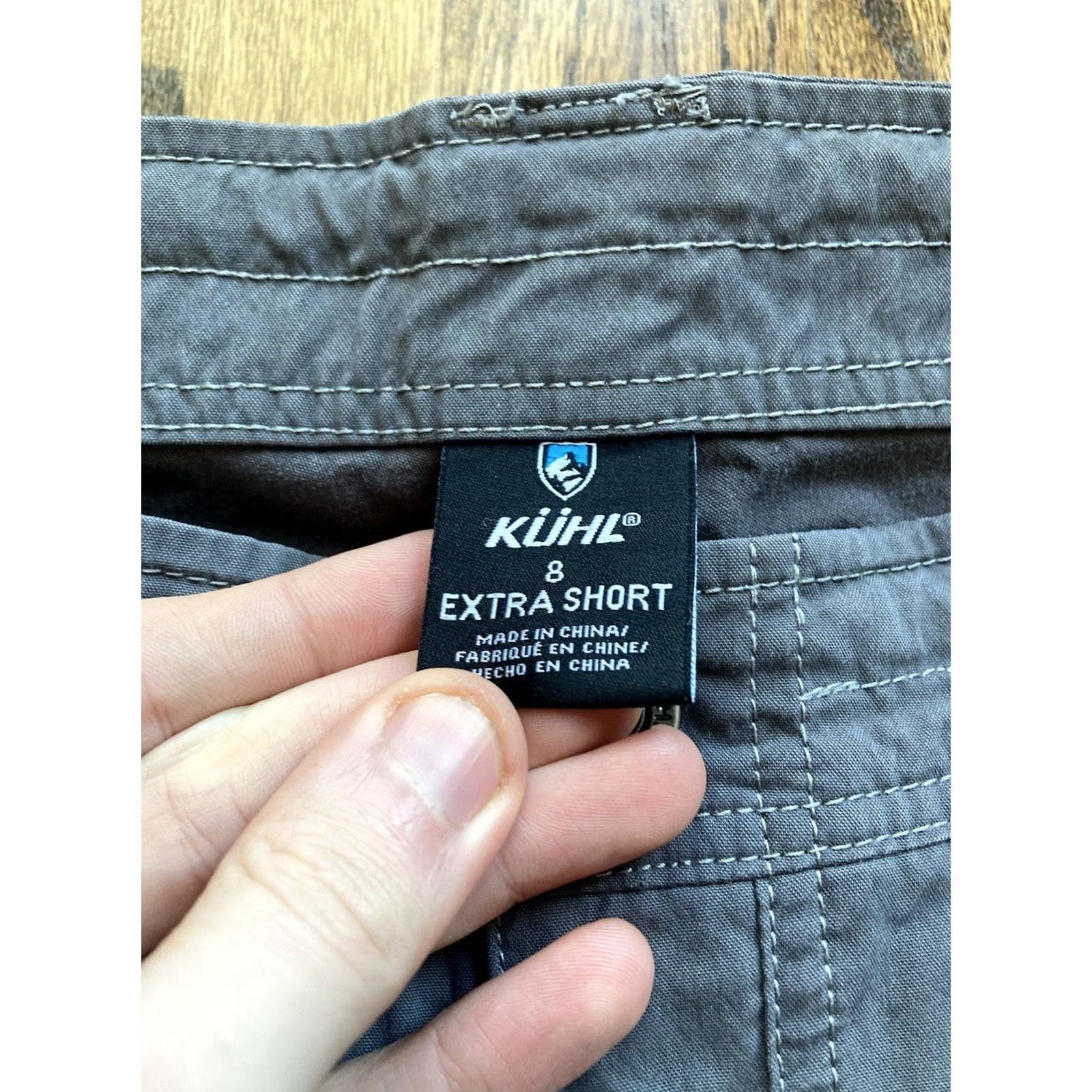 Vintage Kuhl Pants Womens Size 8 Extra Short Gray Splash Roll Up Cargo UPF 50 Hiking Drawstring Size 30" / US 8 / IT 44 - 7 Thumbnail