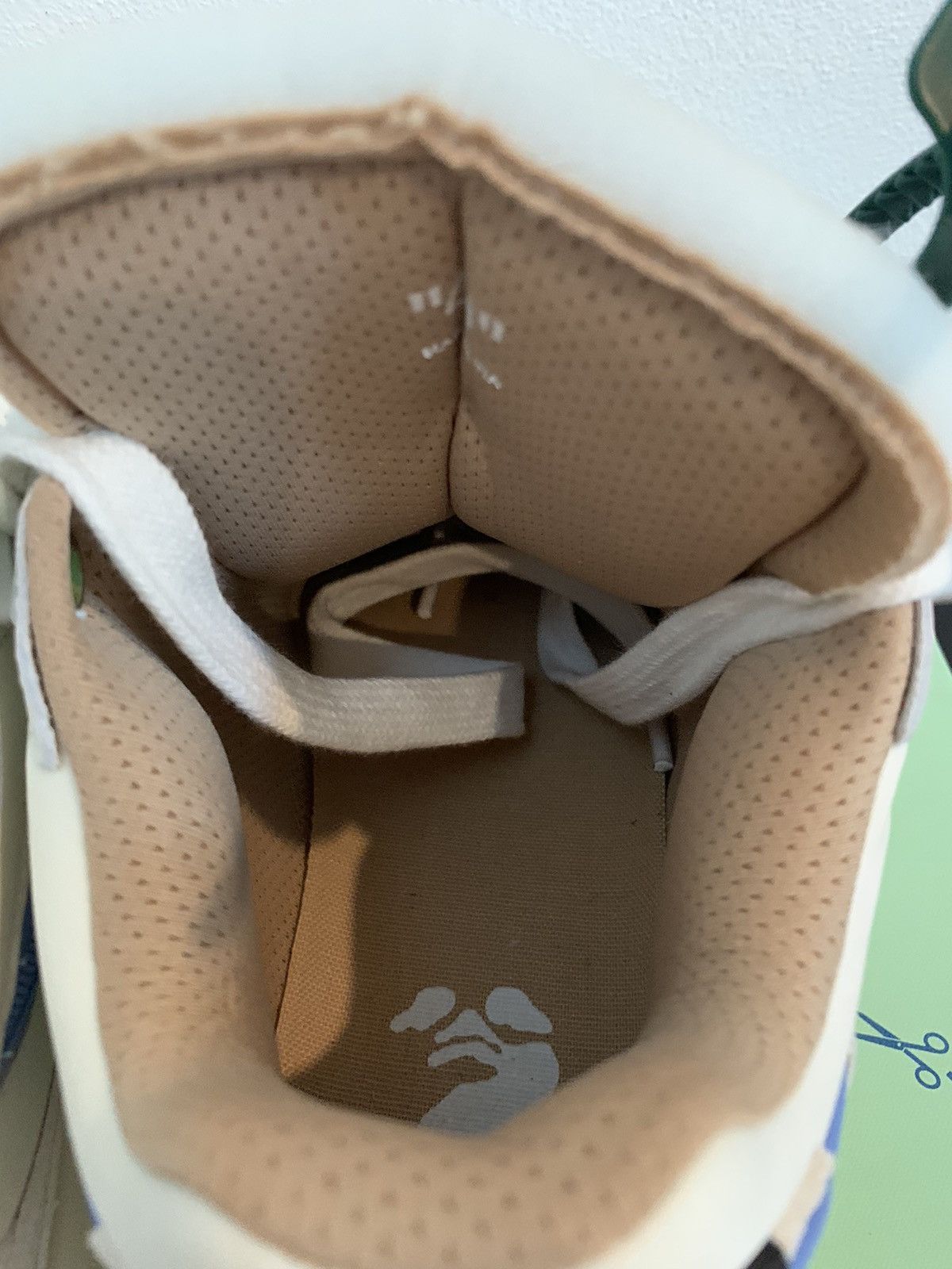 Off-White Off-White MidTop Sponge SNKRS Pristine Size US 7 / EU 40 - 17 Thumbnail