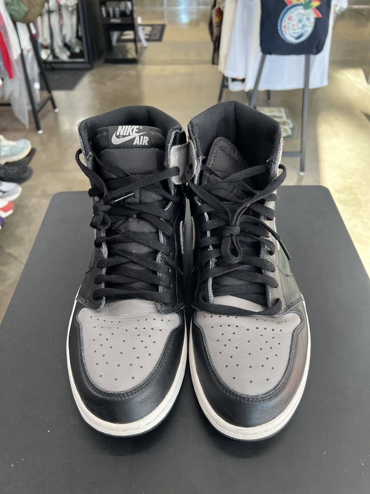 Jordan Brand × Nike Air Jordan 1 High Shadow Sz. 13 Size US 13 / EU 46 - 2 Thumbnail