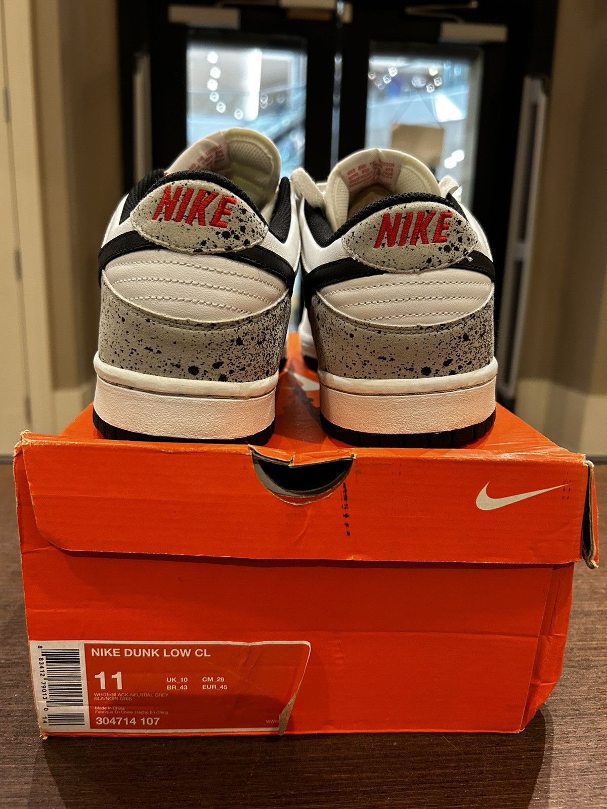 Nike Nike Dunk Low CL Jordan Pack Oreo Size US 11 / EU 44 - 3 Thumbnail