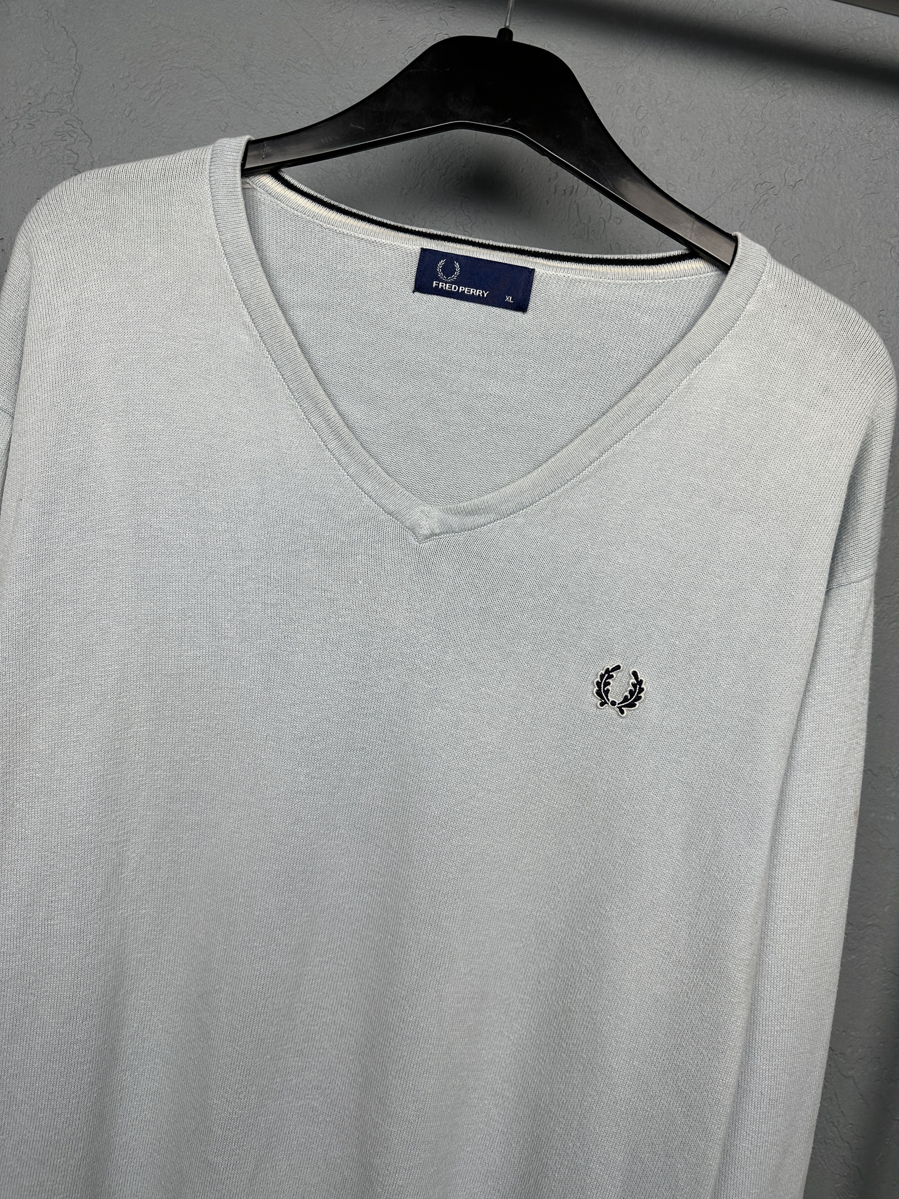Fred Perry Fred Perry Vintage Mens V-Neck Sweater Size US XL / EU 56 / 4 - 2 Thumbnail