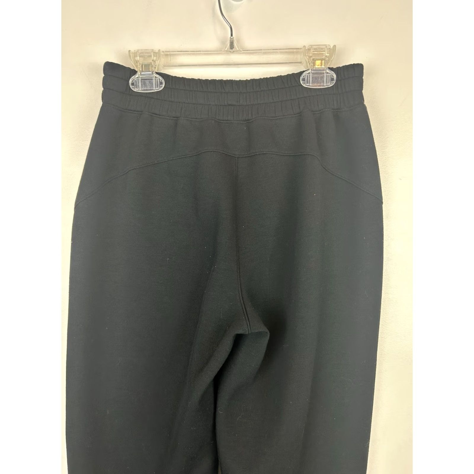 Spanx Spanx Pants Womens Small Black Nylon Spandex Casual Comfort Pull On RN 112121 Size 28" / US 6 / IT 42 - 8 Thumbnail