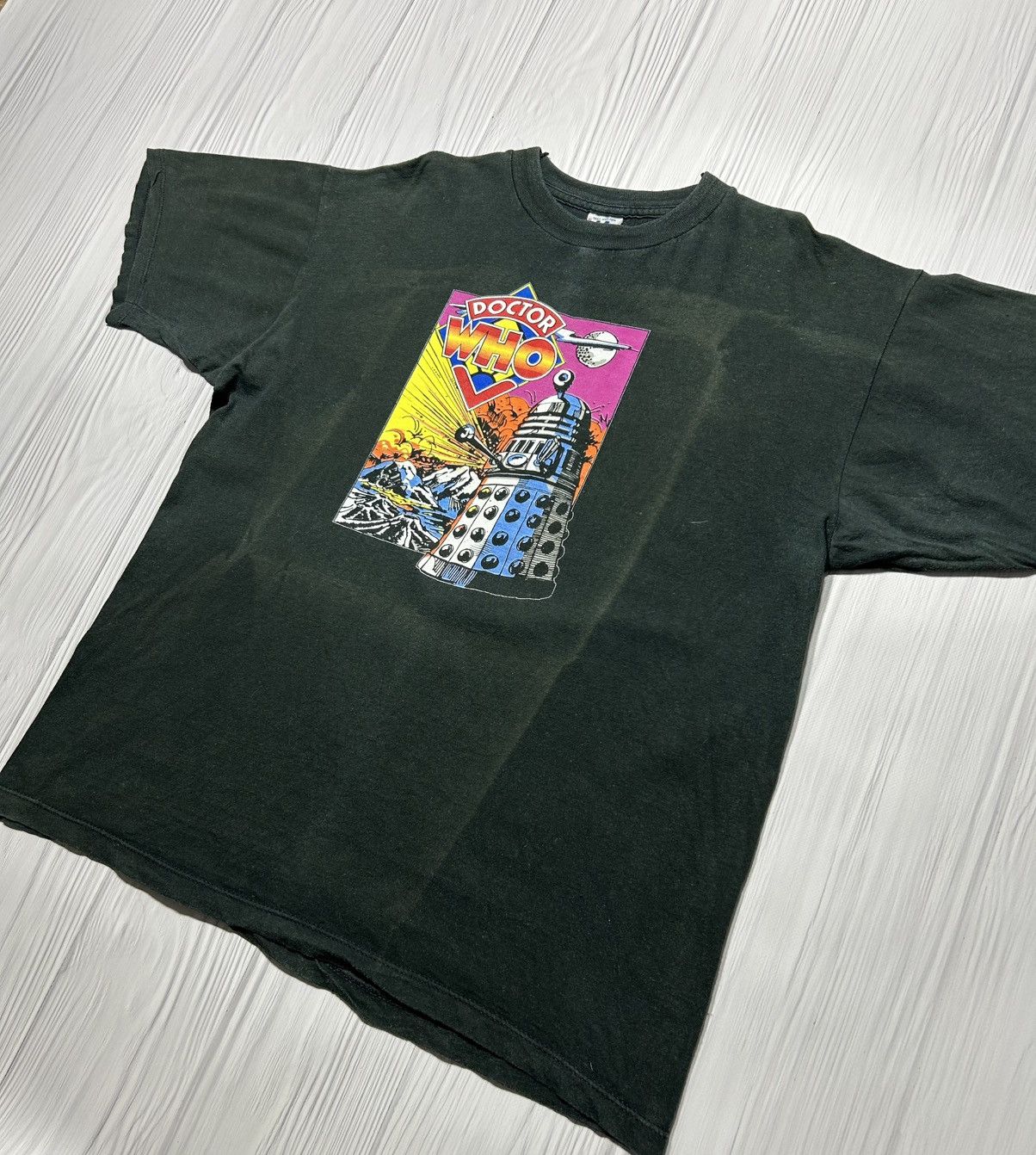 Vintage Vintage 90s Doctor Who Dalek Warzone T-Shirt Size US XL / EU 56 / 4 - 2 Thumbnail