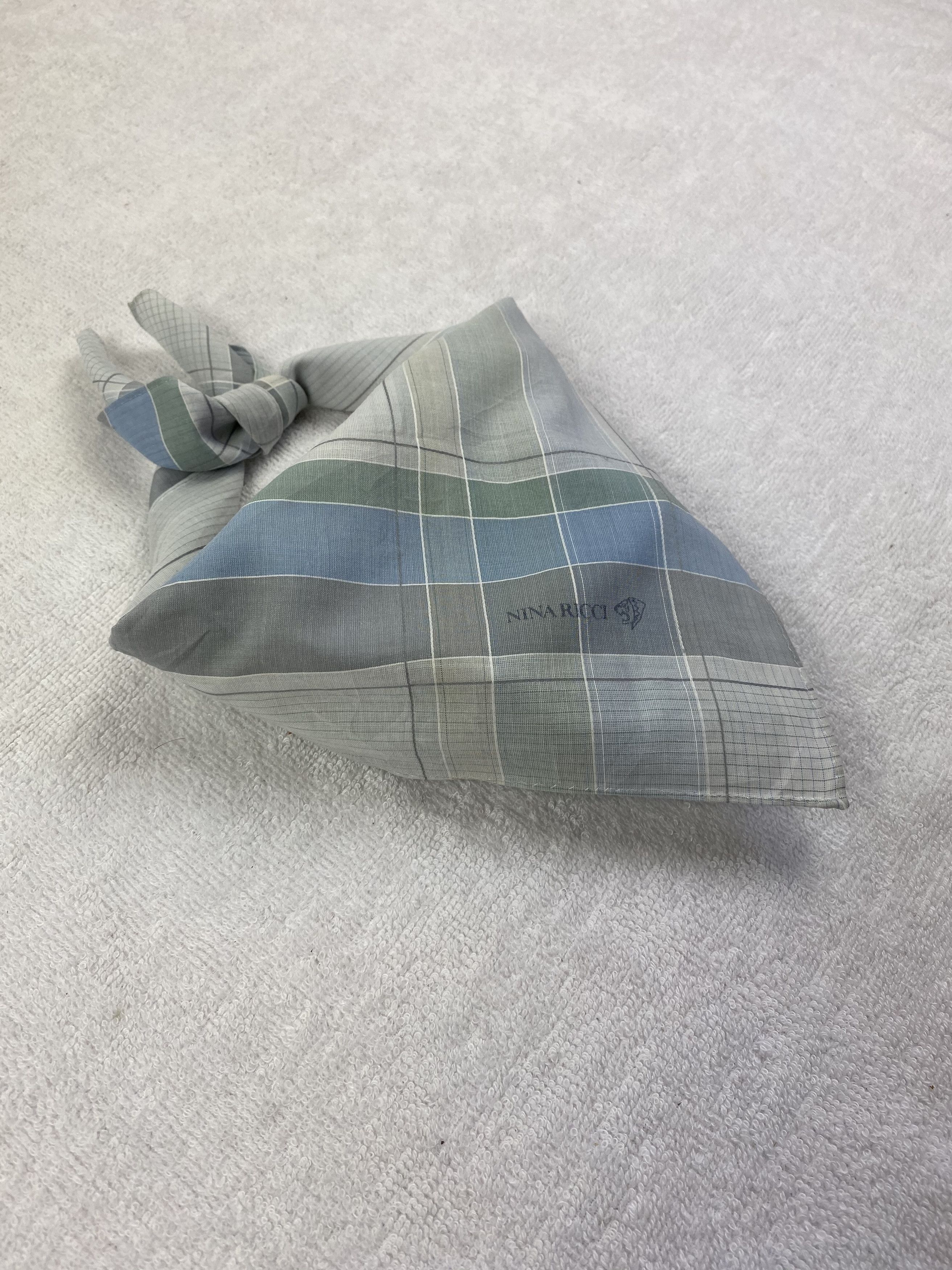 Nina Ricci × Vintage Nina Ricci Handkerchief / Bandana / Neckerchief Size ONE SIZE - 2 Thumbnail