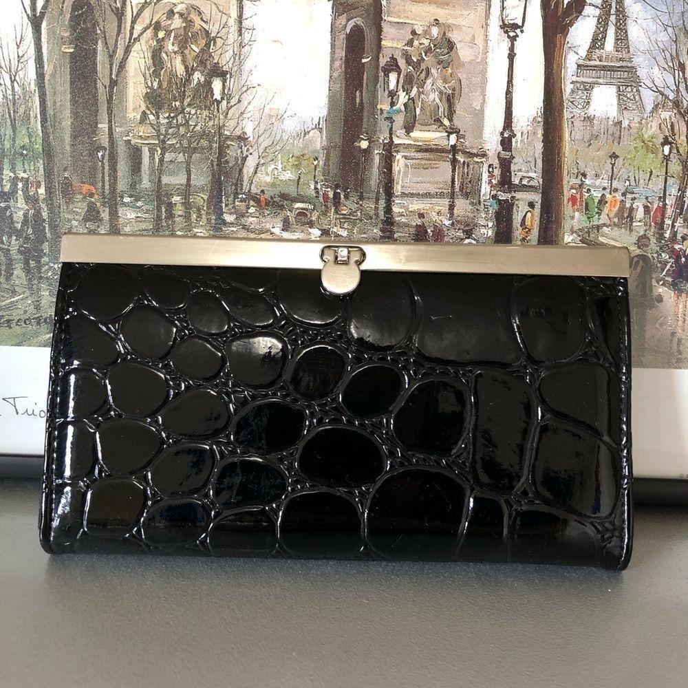 Other Faux Alligator Leather Wristlet Size ONE SIZE - 2 Thumbnail