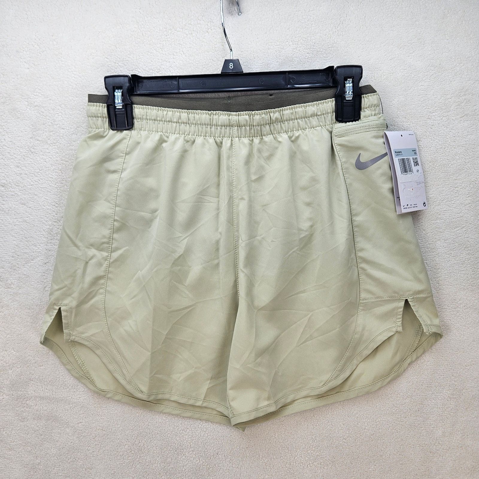 Adidas ADIDAS WOMEN'S XS DRI FIT TEMPO LUXE 5" RUNNING SHORTS GREEN Size 27" / US 4 / IT 40 - 1 Thumbnail