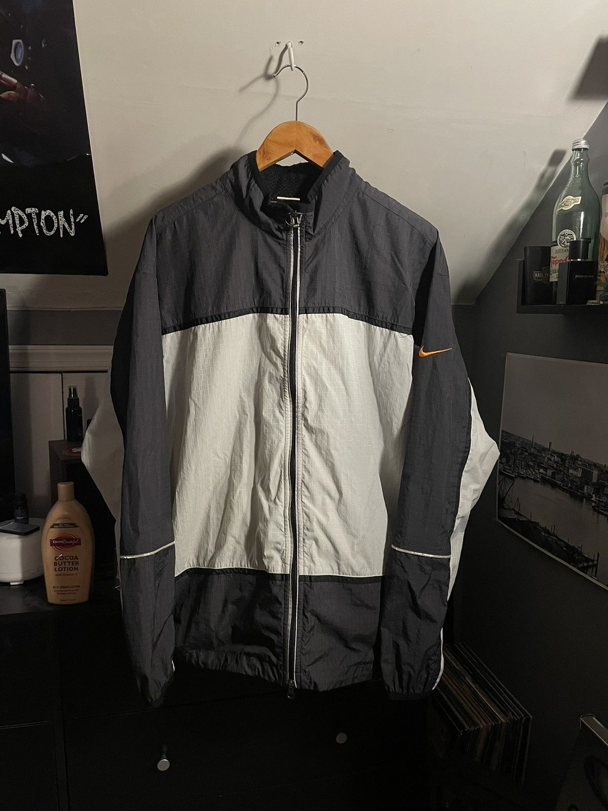 Nike Vintage 90’s Nike rib stop 3m reflective zip up wind breaker Size US XL / EU 56 / 4 - 1 Thumbnail