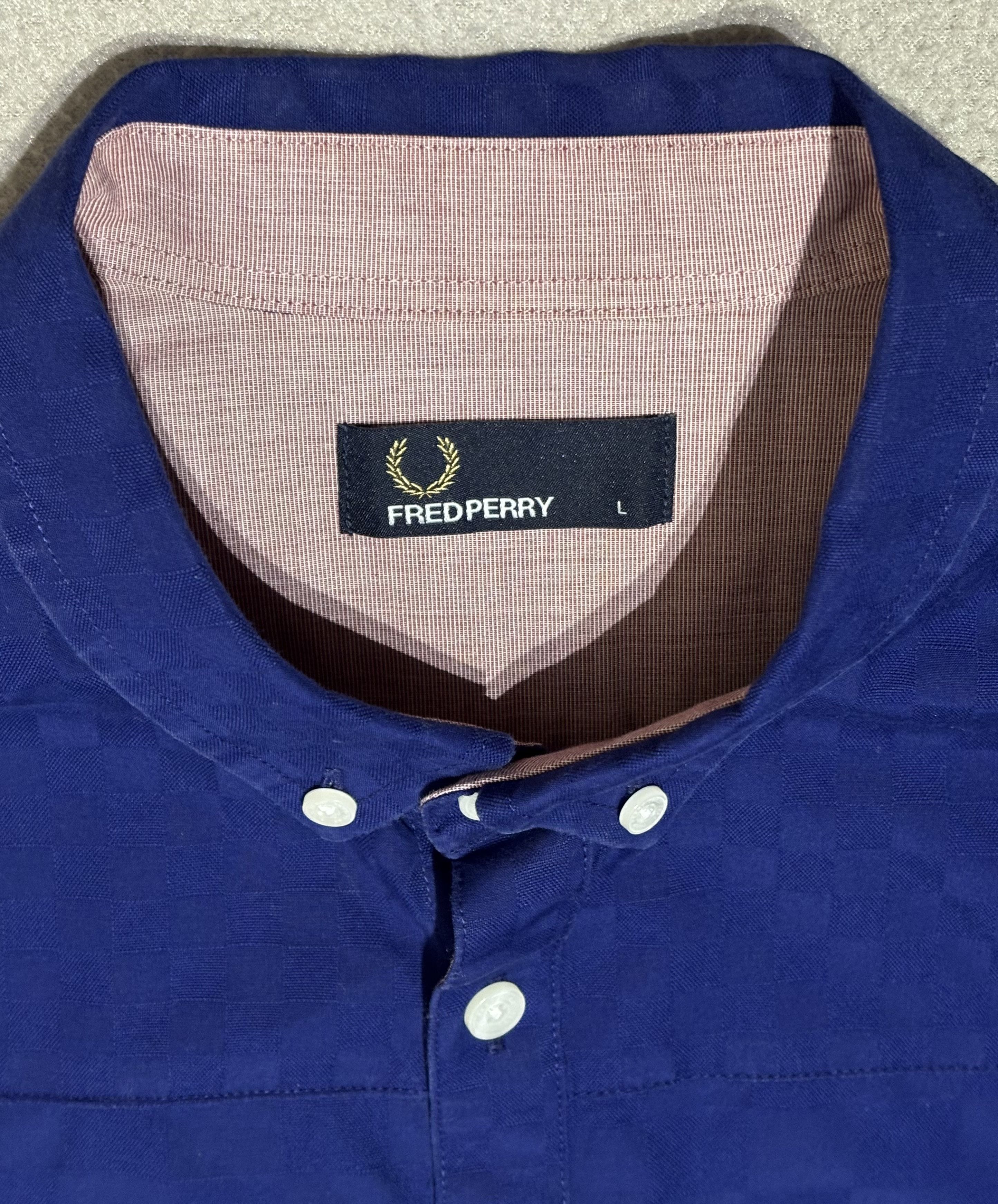 Fred Perry Fred Perry shirt size L Size US L / EU 52-54 / 3 - 14 Thumbnail