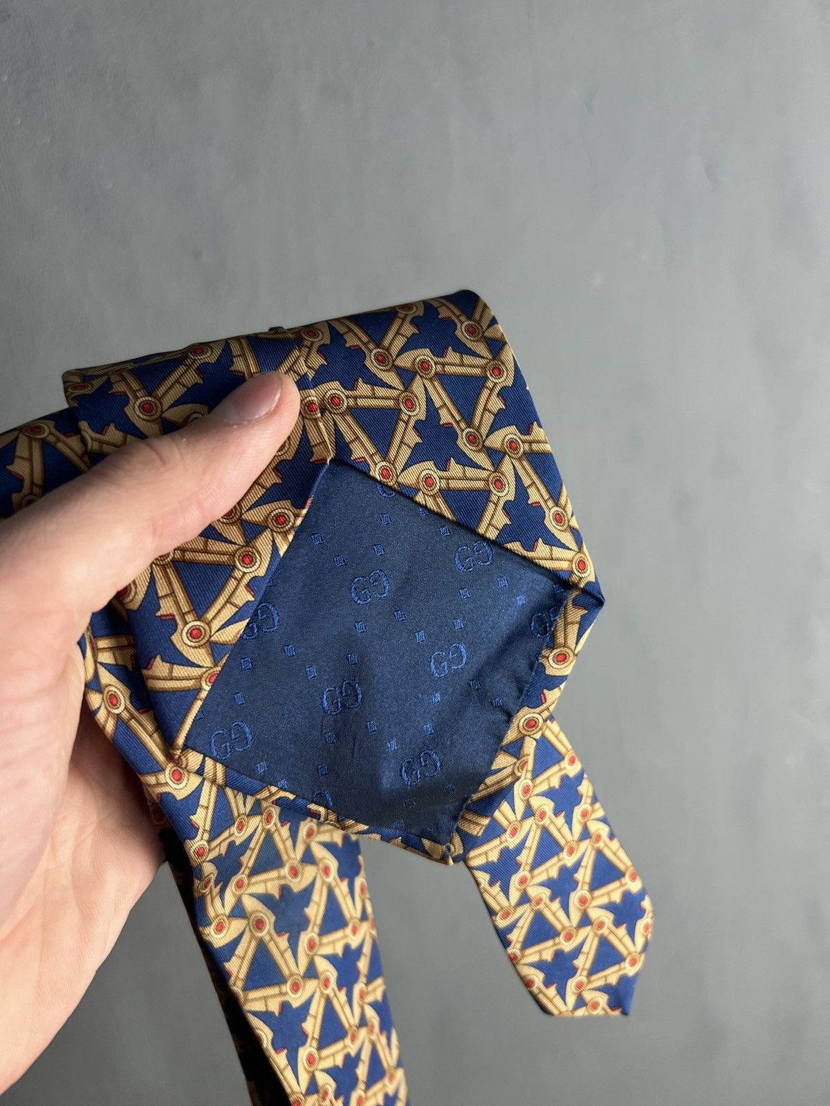 Gucci Gucci Tie Vintage Luxury Logo Silk monogram overprint Size ONE SIZE - 7 Thumbnail