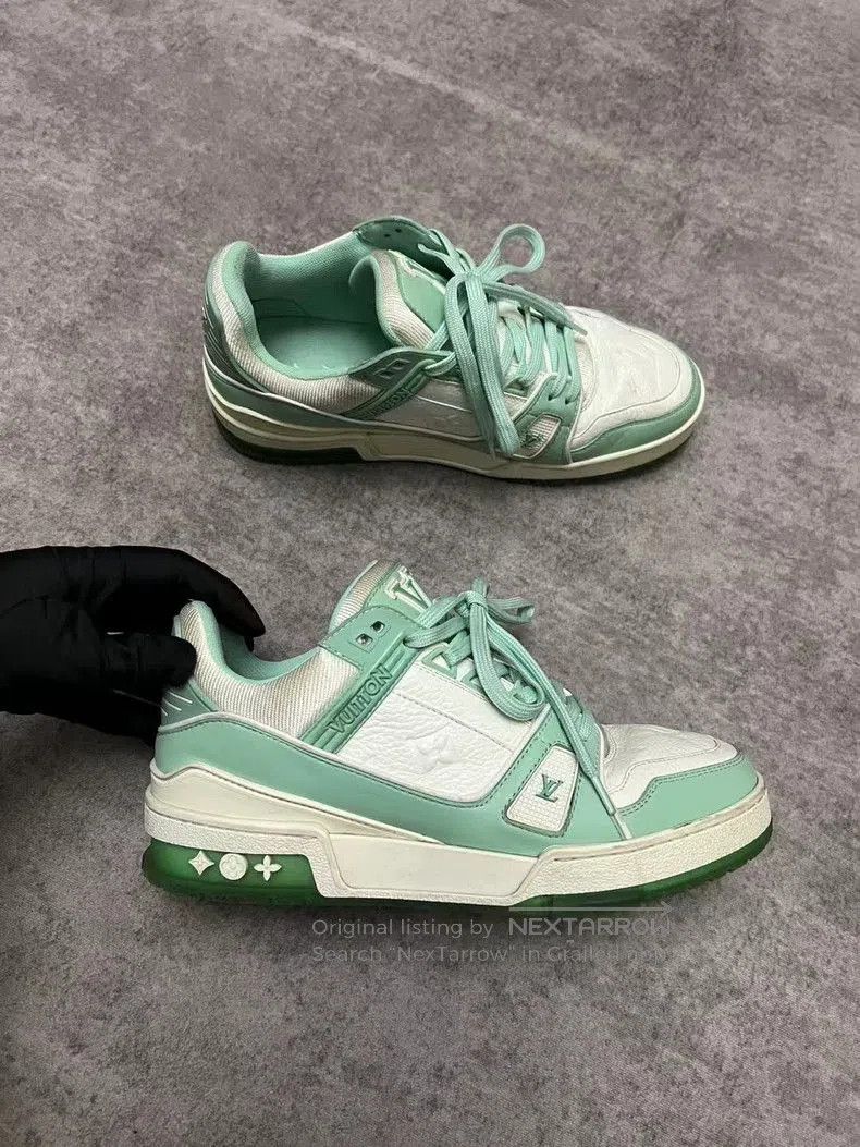 Louis Vuitton LV Mint Green Trainer Sneakers . Size US 8 / IT 38 - 2 Thumbnail