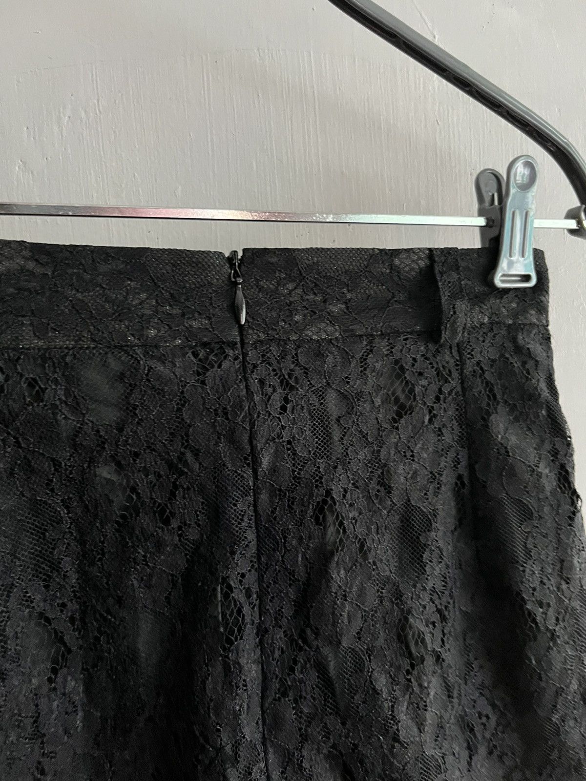 Dolce & Gabbana Dolce and Gabbana Lace Panel Mini Skirt Size 26" / US 2 / IT 38 - 4 Thumbnail