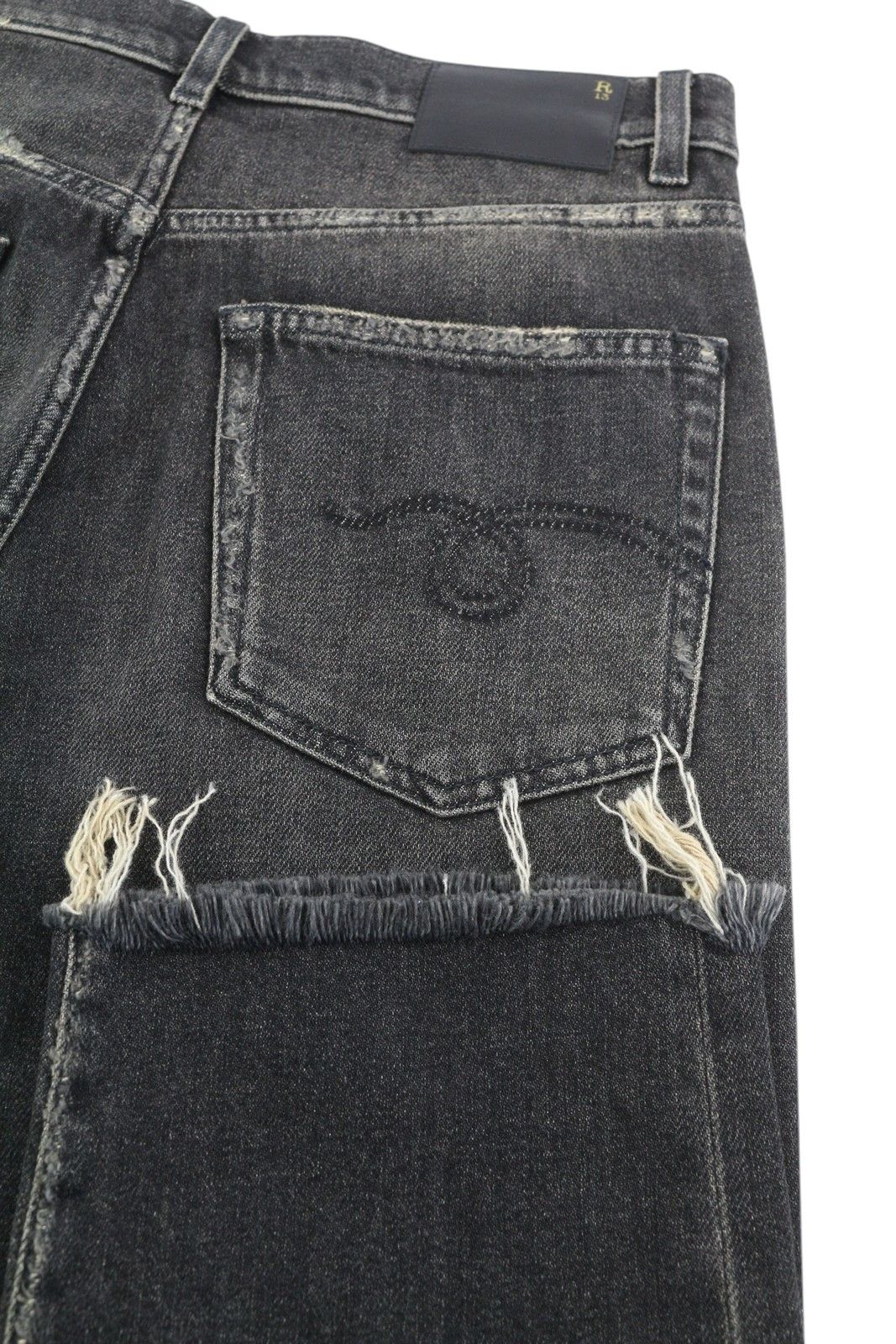R13 BOYFRIEND 26 Distress Ripped Straight Abbey Black 84485 Size 26" / US 2 / IT 38 - 6 Thumbnail