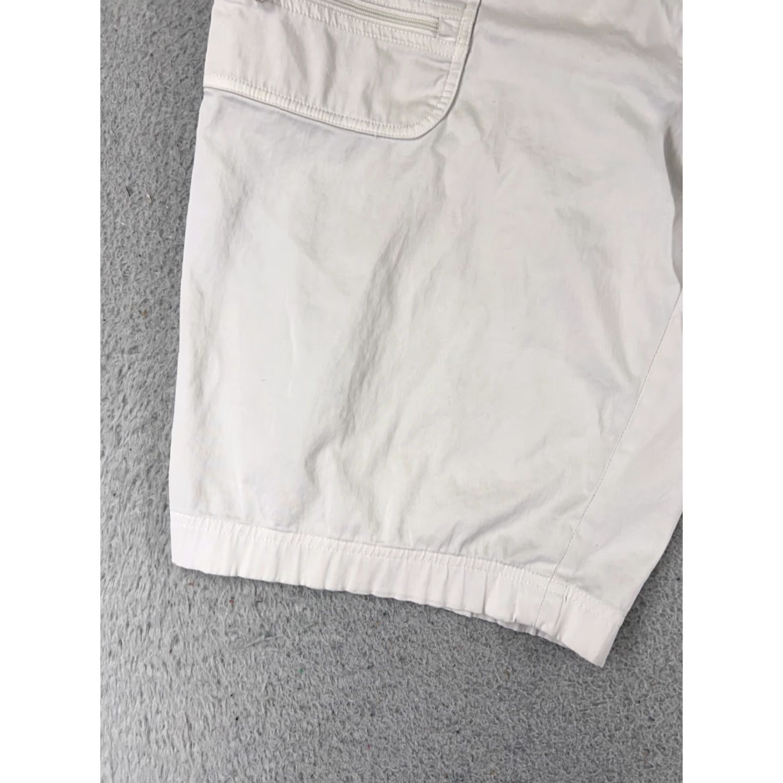 Ralph Lauren Ralph Lauren Golf Shorts Women 14 White Classic Golf Fit Cargo Nylon Blend 32x11 Size 36" / US 14 / IT 50 - 3 Thumbnail