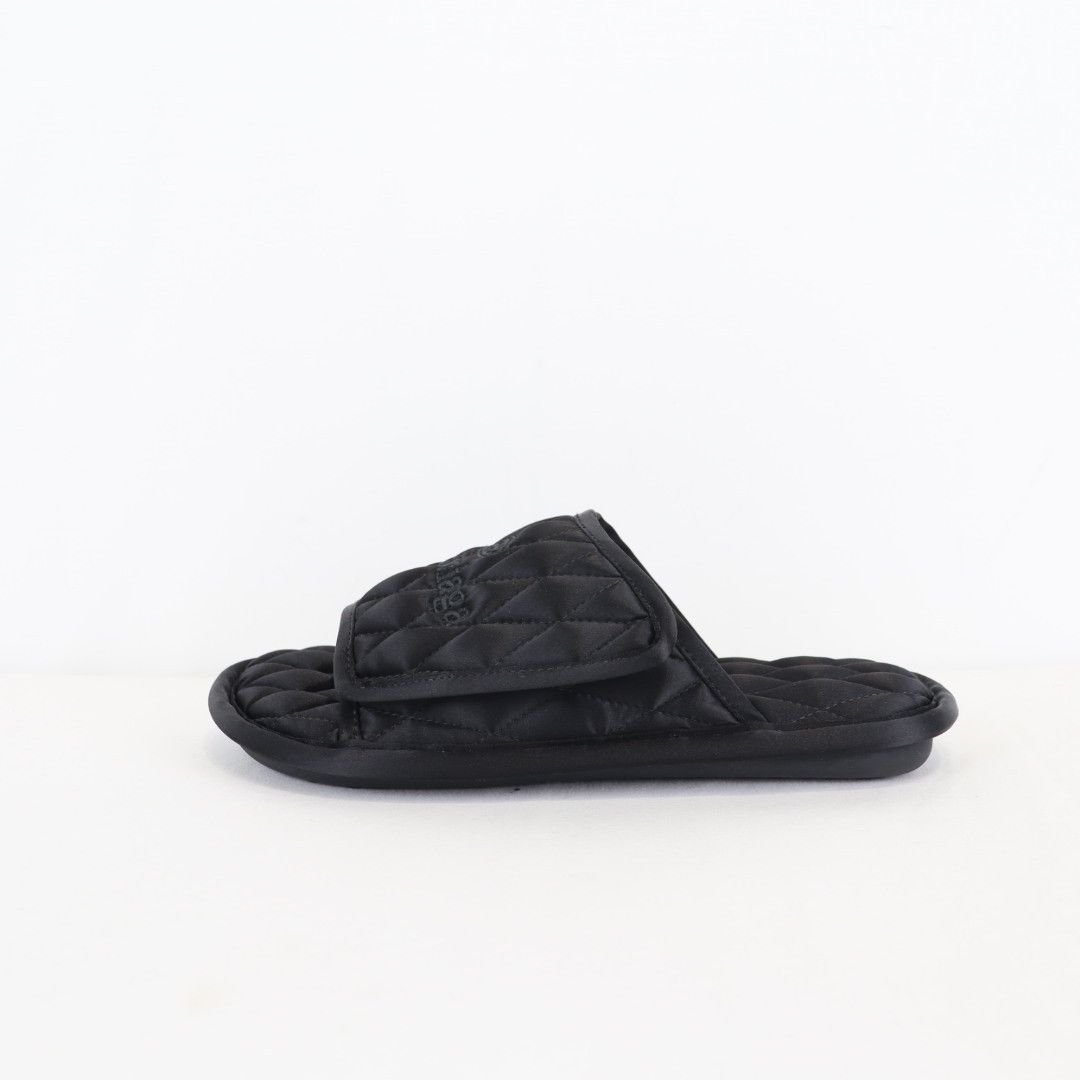 Balenciaga o1rshd1 Quilted Satin Hotel Artw Home Slide in Black Size US 6 / EU 39 - 6 Thumbnail