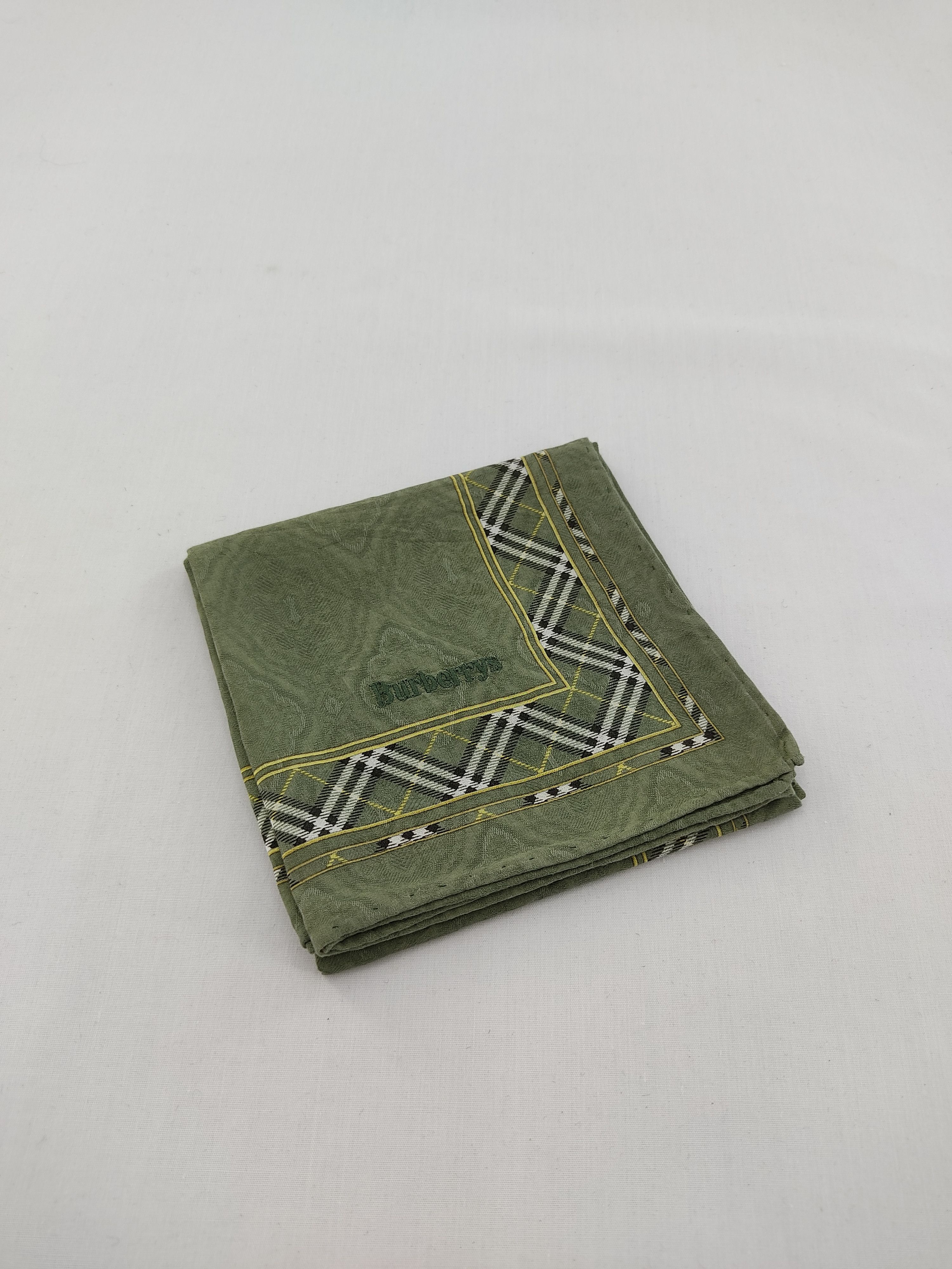 Burberry × Vintage Vintage Burberry Handkerchief / Neckwear / Bandana Size ONE SIZE - 2 Thumbnail