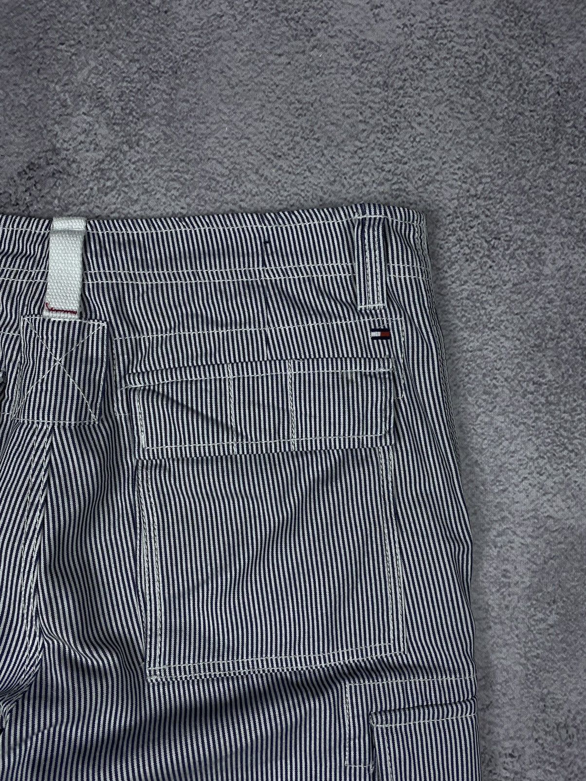 Tommy Hilfiger × Vintage Tommy Hilfiger Cargo Striped Shorts Size US 32 / EU 48 - 8 Thumbnail